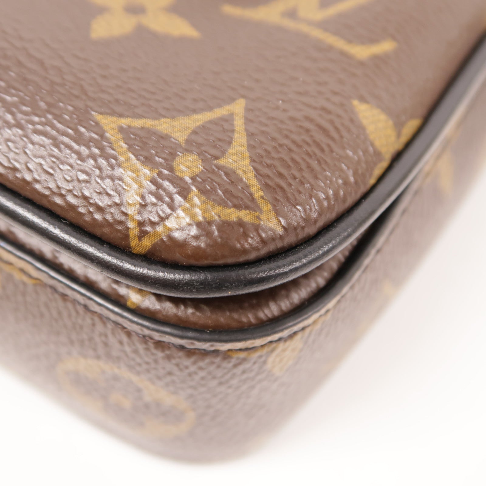 LOUIS VUITTON Monogram S-Lock Vertical肩背袋