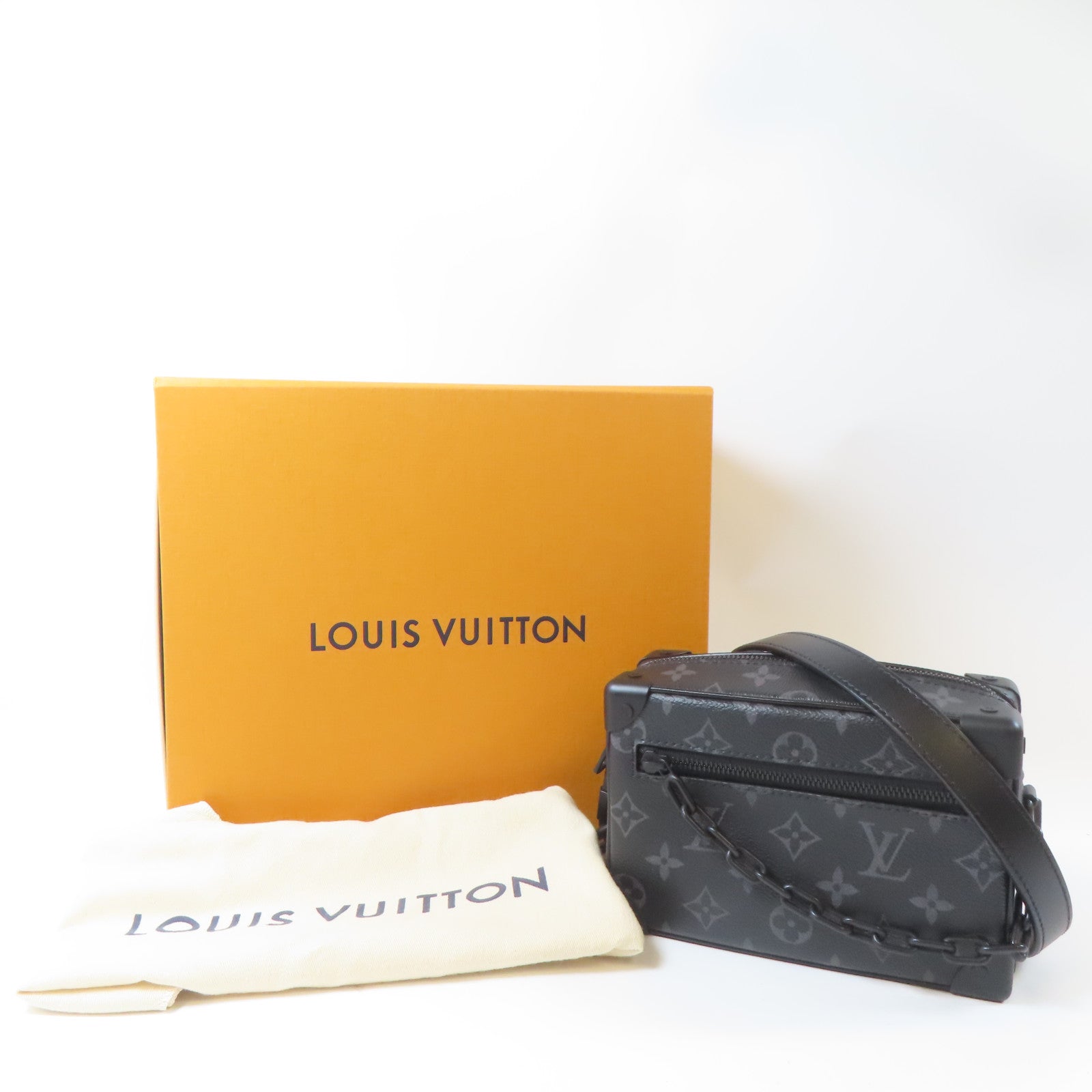 LOUIS VUITTON Monogram Eclipse Mini Soft Trunk肩背袋黑色