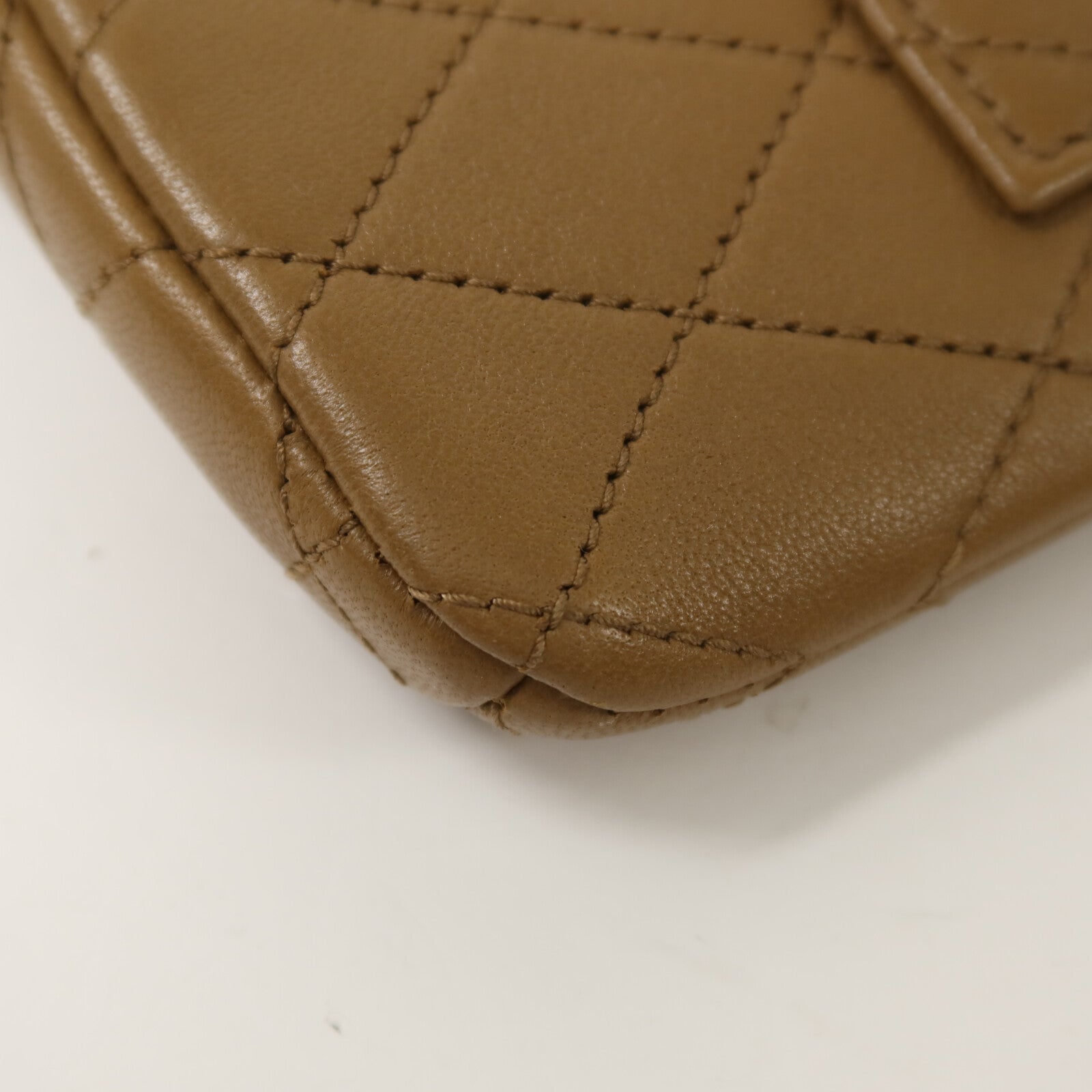 SAINT LAURENT 羊皮皮革Gaby Phone Holder鏈帶肩背袋