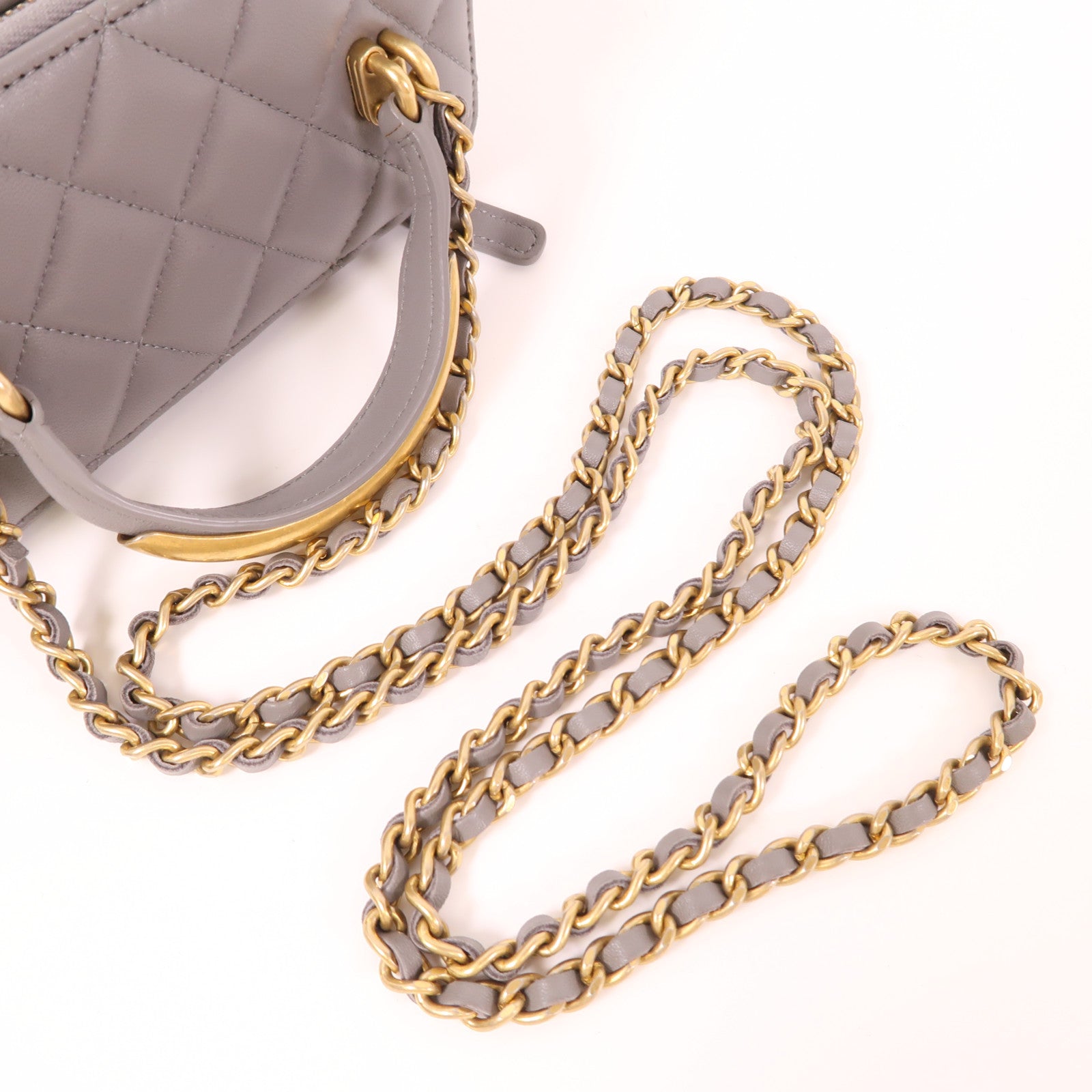 CHANEL 羊皮皮革Vanity Case金扣手挽肩背兩用袋