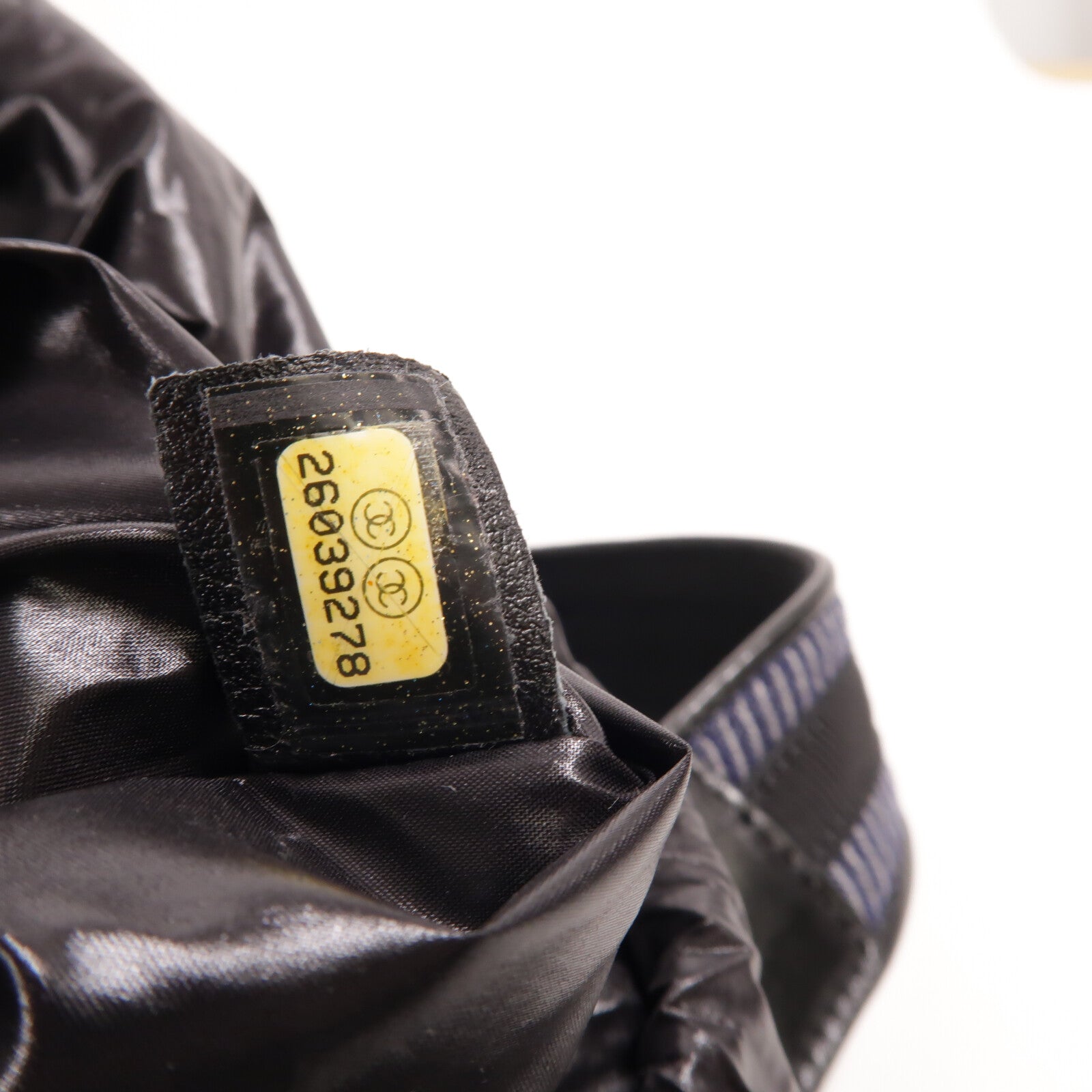 CHANEL 羊毛/牛皮皮革Drawstring Sling Bag鏈帶肩背袋