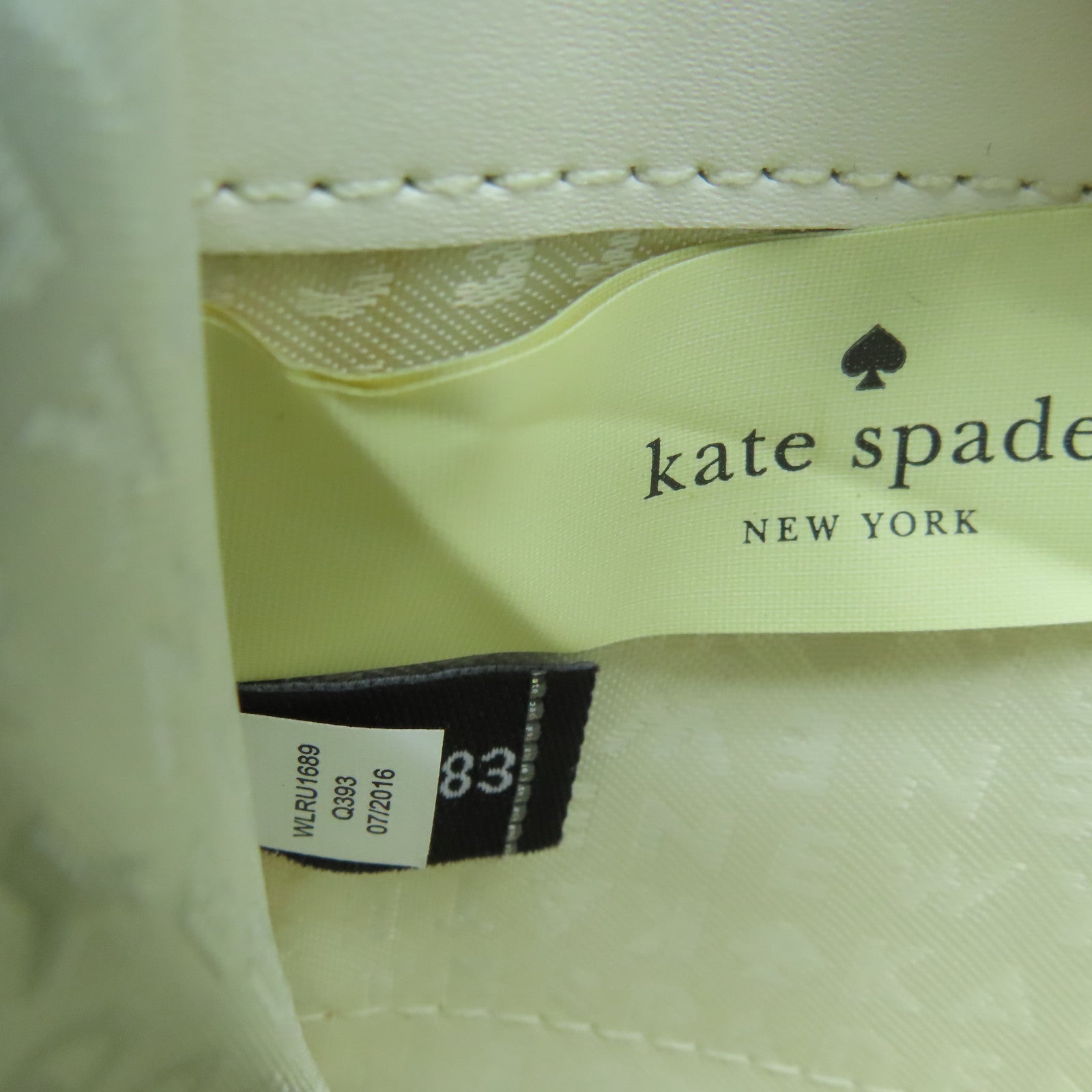 Kate Spade 【激減優惠】牛皮皮革Long Wallet金扣長錢包銀色