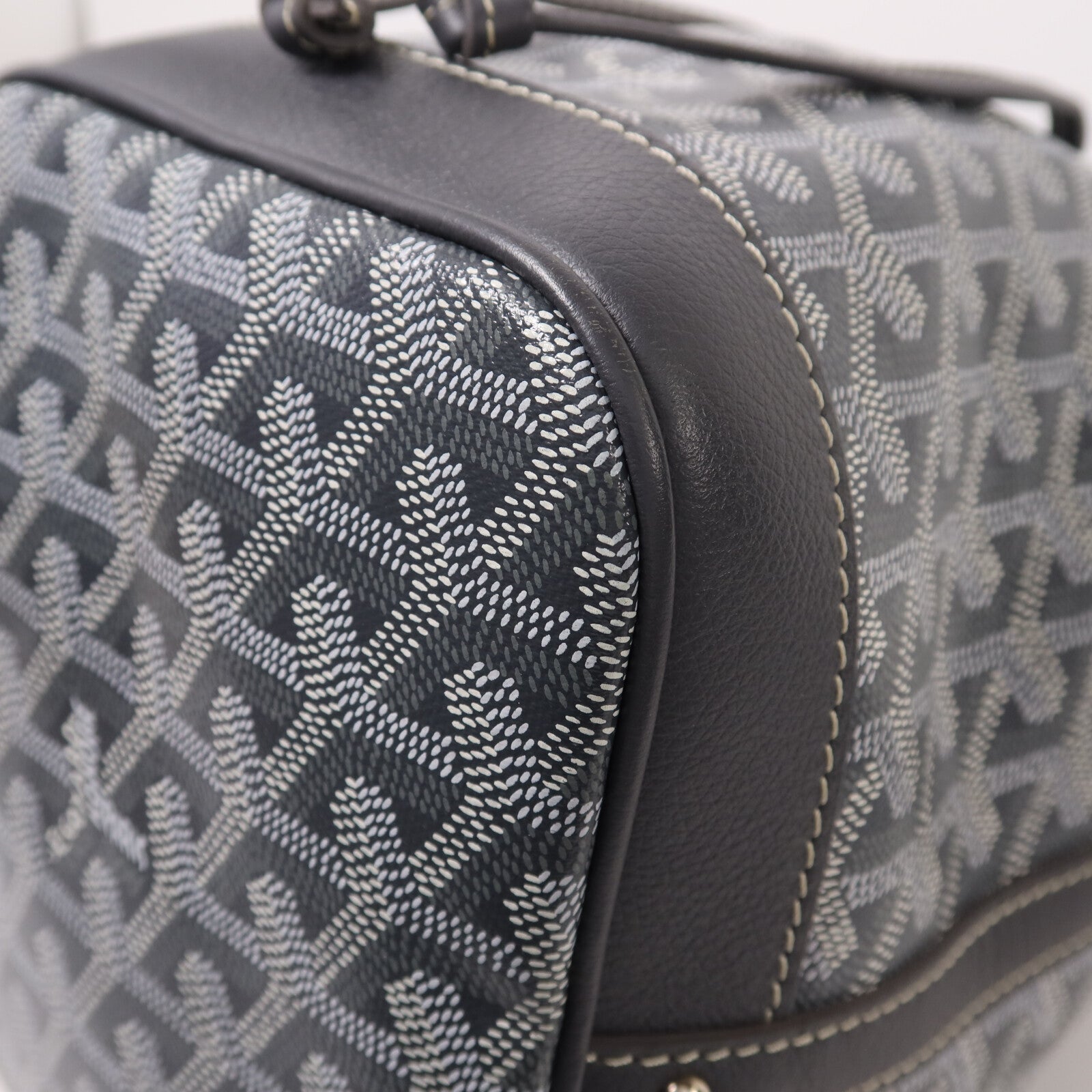 GOYARD 【激減優惠】塗層帆布Petit Flot Bucket Bag銀扣肩背袋