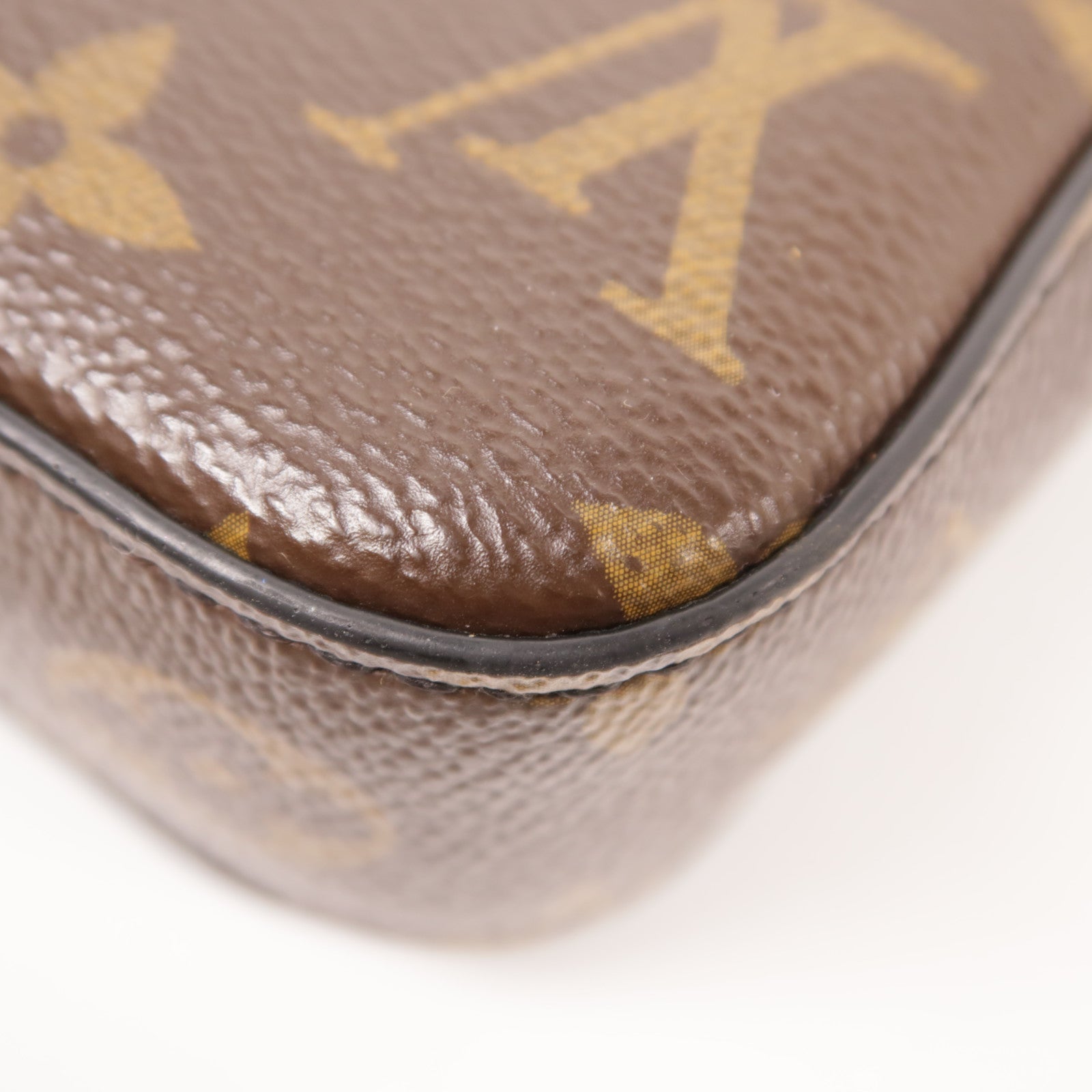 LOUIS VUITTON Monogram S-Lock Vertical肩背袋