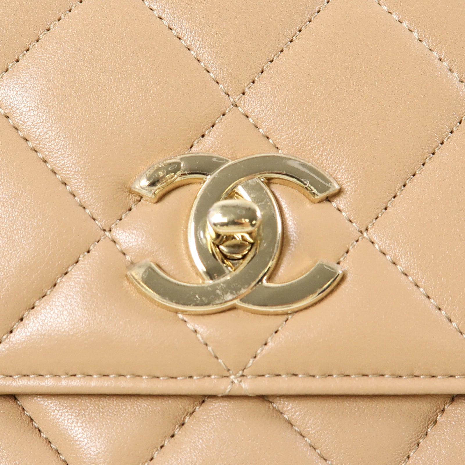 CHANEL 牛皮皮革Chain Shoulder金扣手挽肩背兩用袋米色
