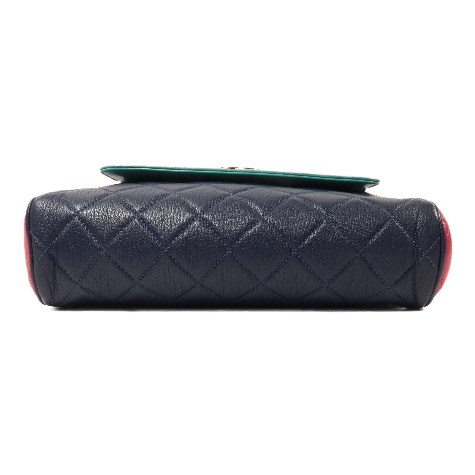 CHANEL 羊皮皮革In And Out Camera Case鏈帶肩背袋