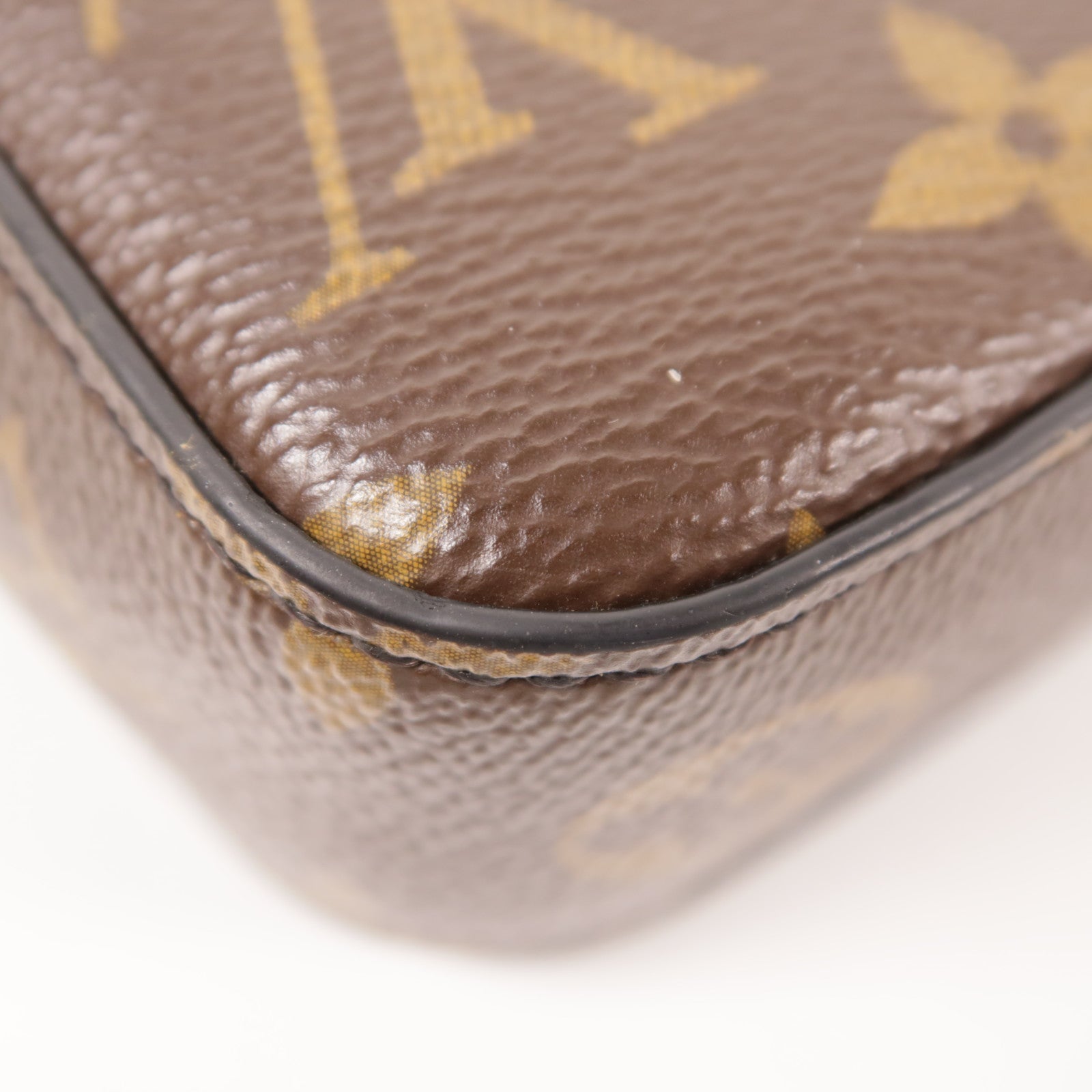 LOUIS VUITTON Monogram S-Lock Vertical肩背袋