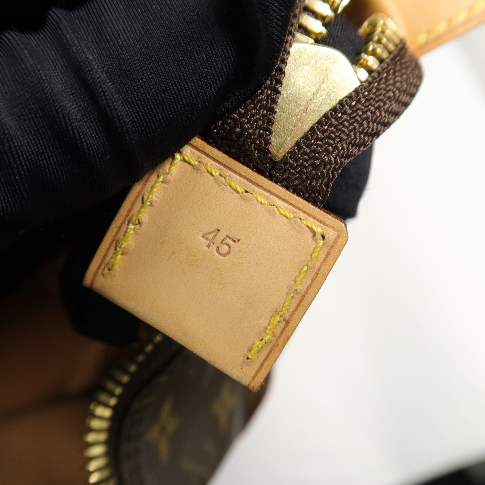 LOUIS VUITTON Monogram Cruiseer 45 手挽袋