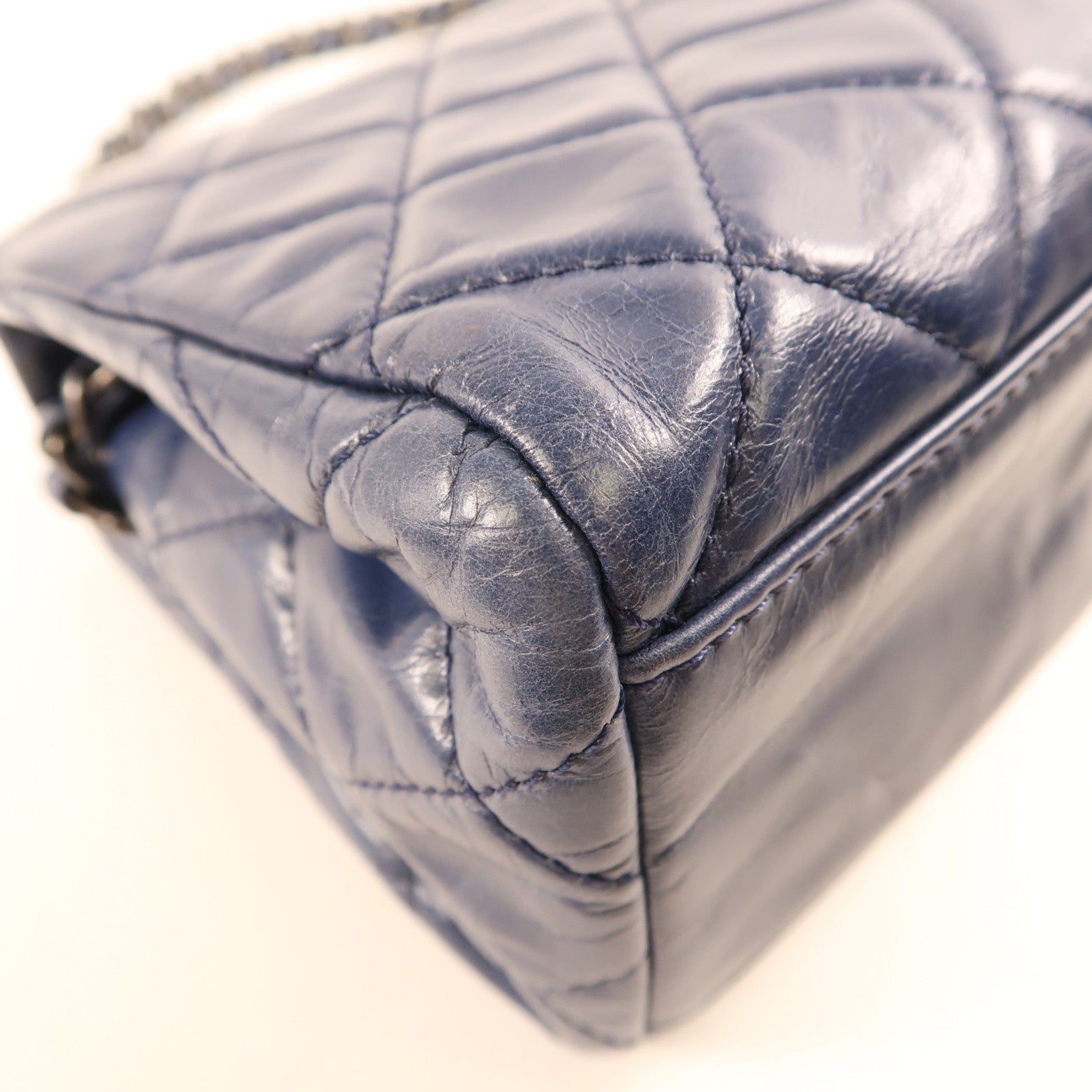 CHANEL 牛皮皮革Shoulder Bag銀扣鏈帶肩背袋