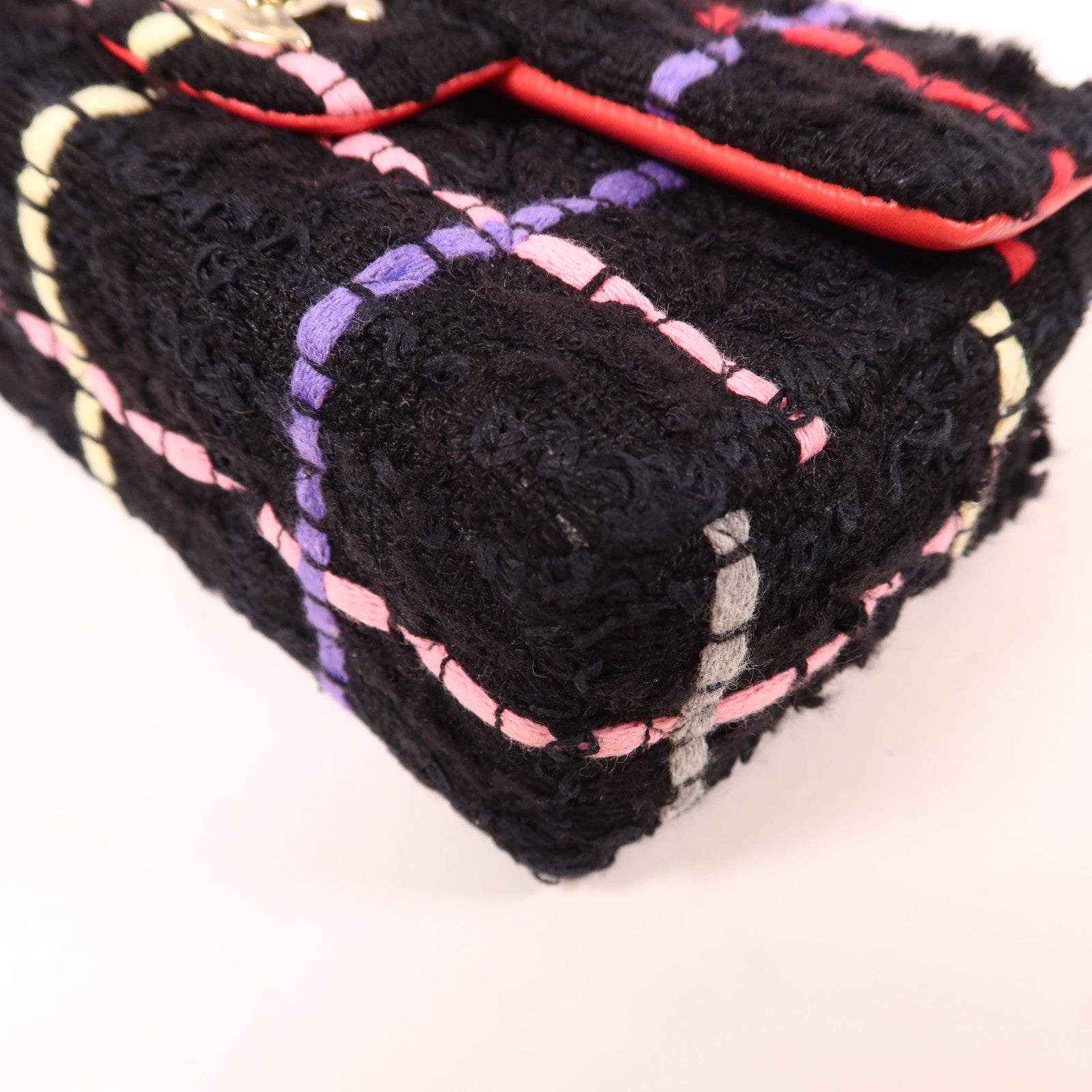 CHANEL 羊毛/粗花呢Mini Flap Bag金扣鏈帶肩背袋