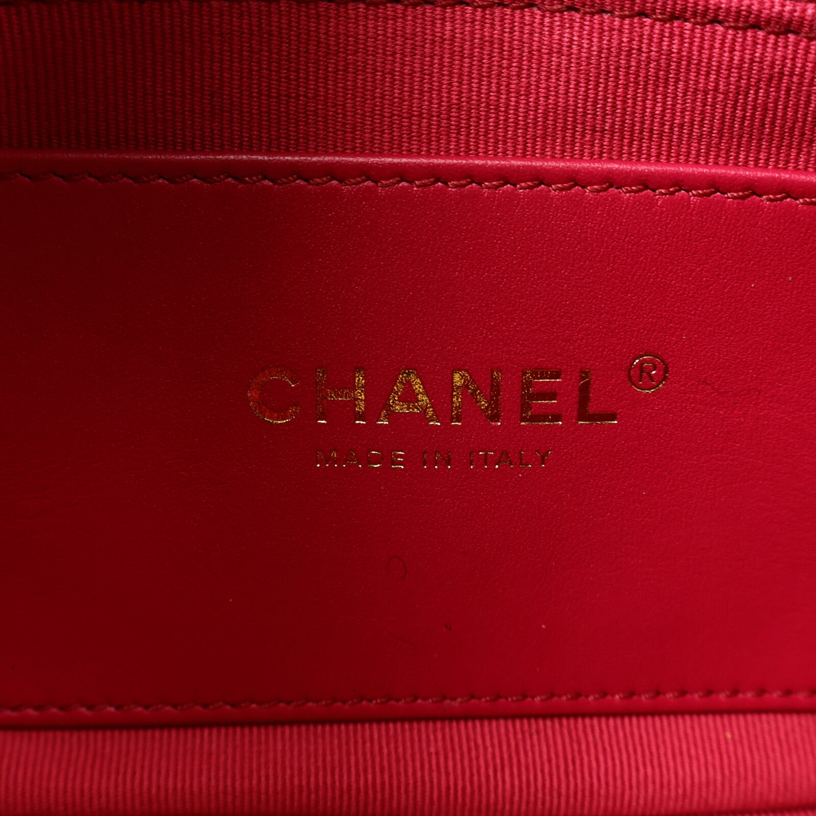 CHANEL 羊皮皮革CC Heart Flap Bag鏈帶肩背袋