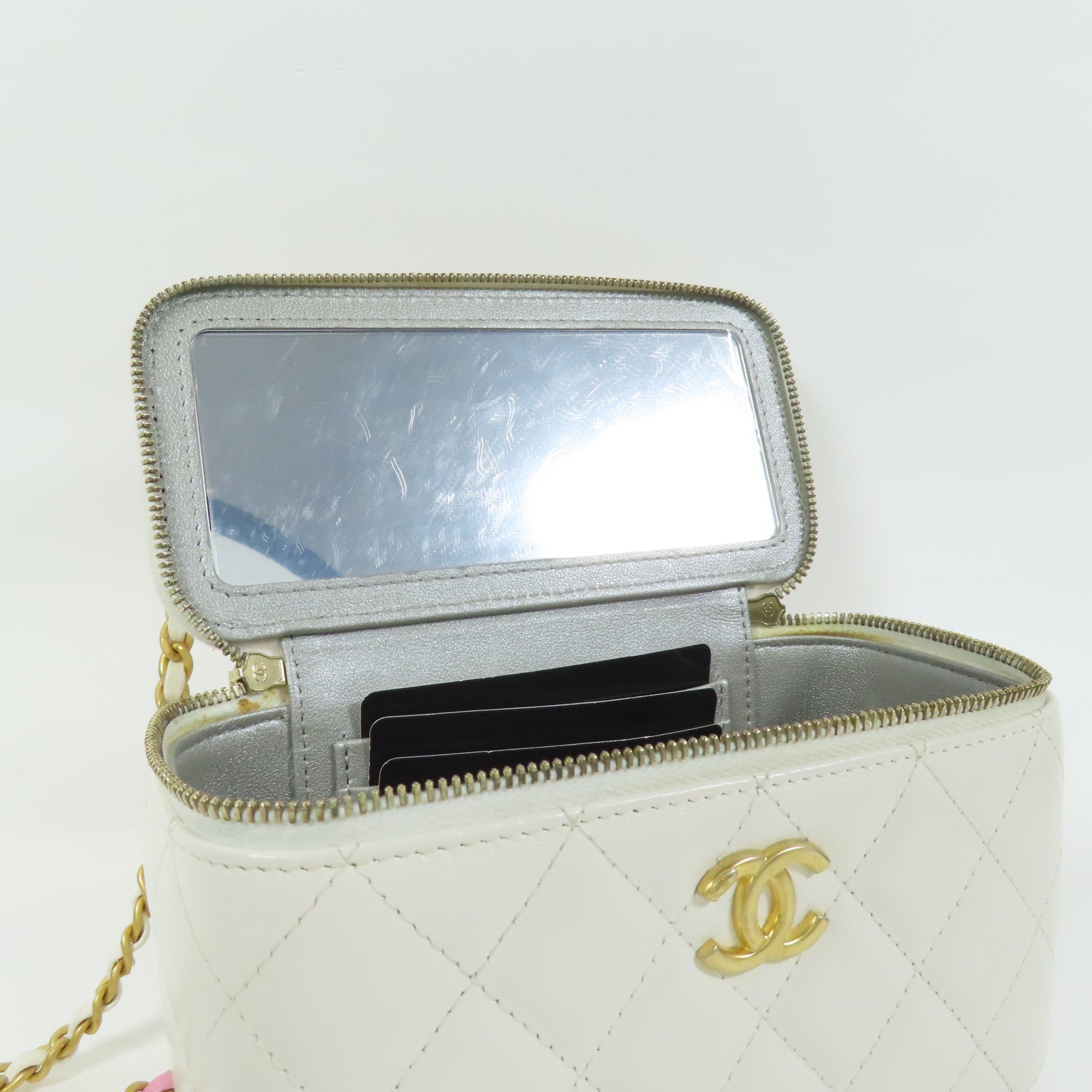 CHANEL 羊皮皮革Vanity Case Handle金扣鏈帶手挽肩背兩用袋
