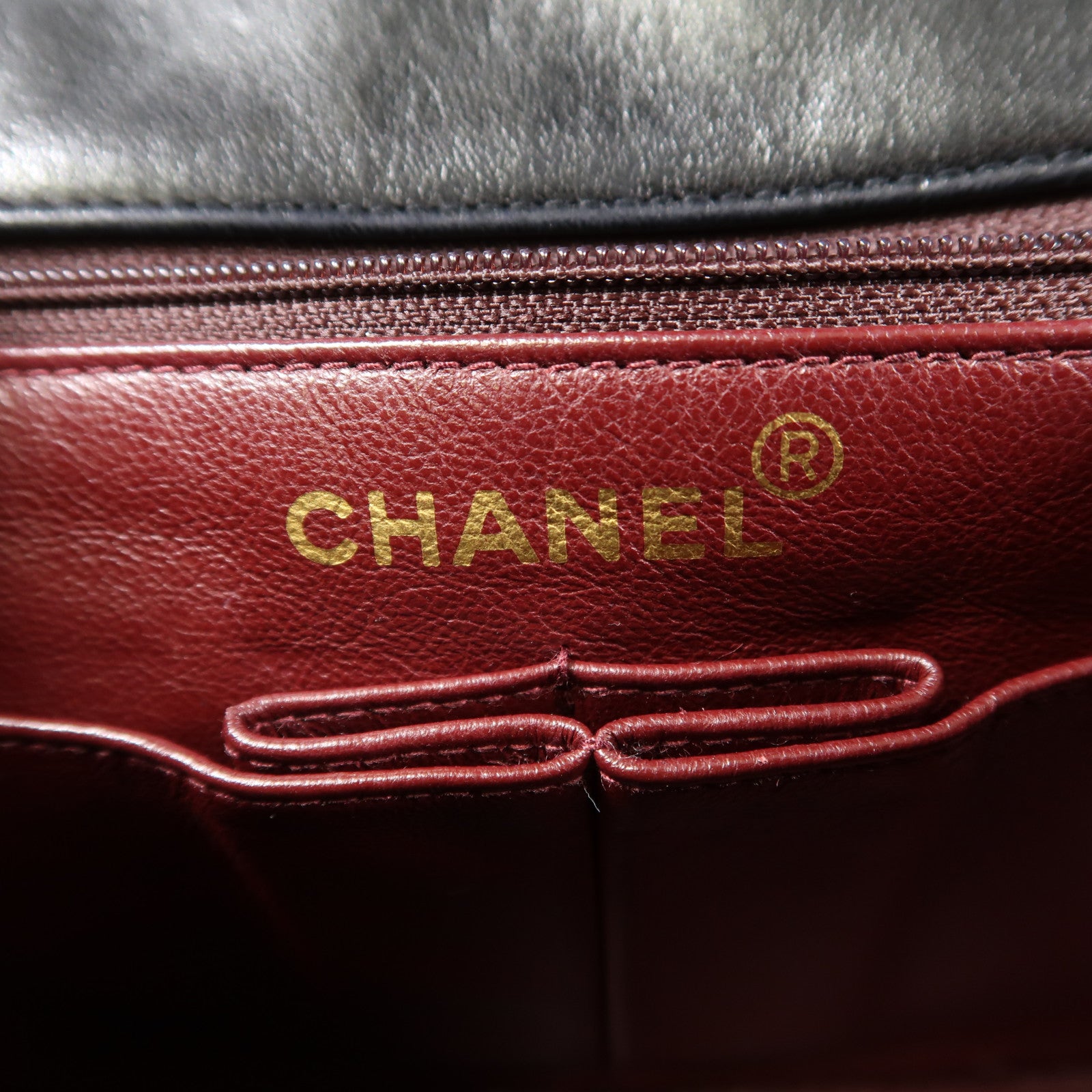 CHANEL 羊皮皮革Chain Shoulder金扣鏈帶肩背袋