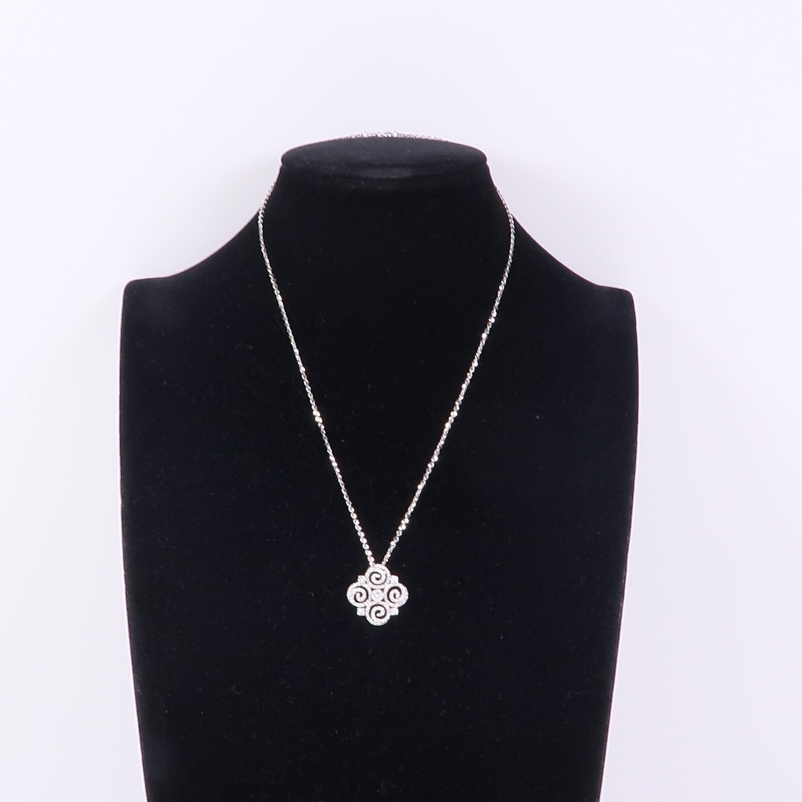 JEWELRY (PRICE DOWN) Diamond Necklace 18K White Gold
