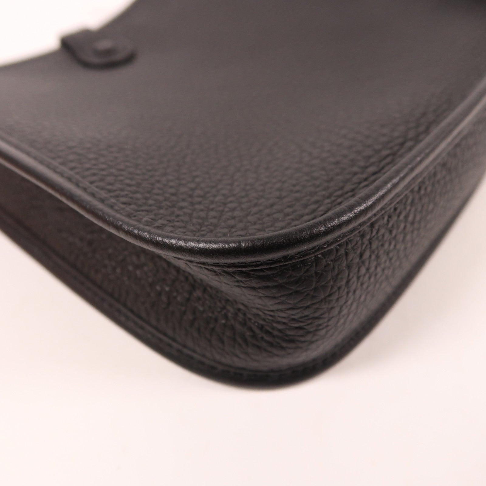 HERMES Clemence皮革Evelyne TPM銀扣肩背袋黑色