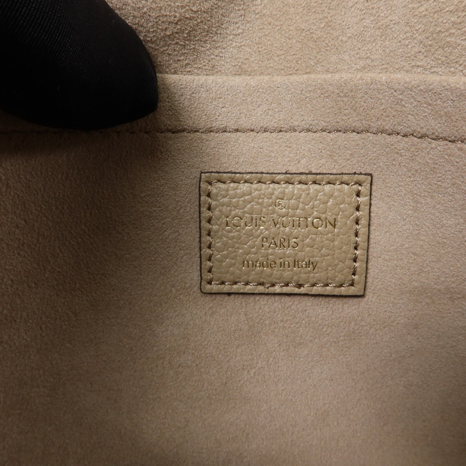 LOUIS VUITTON Monogram Empreinte Felicie Pochette金扣鏈帶肩背袋