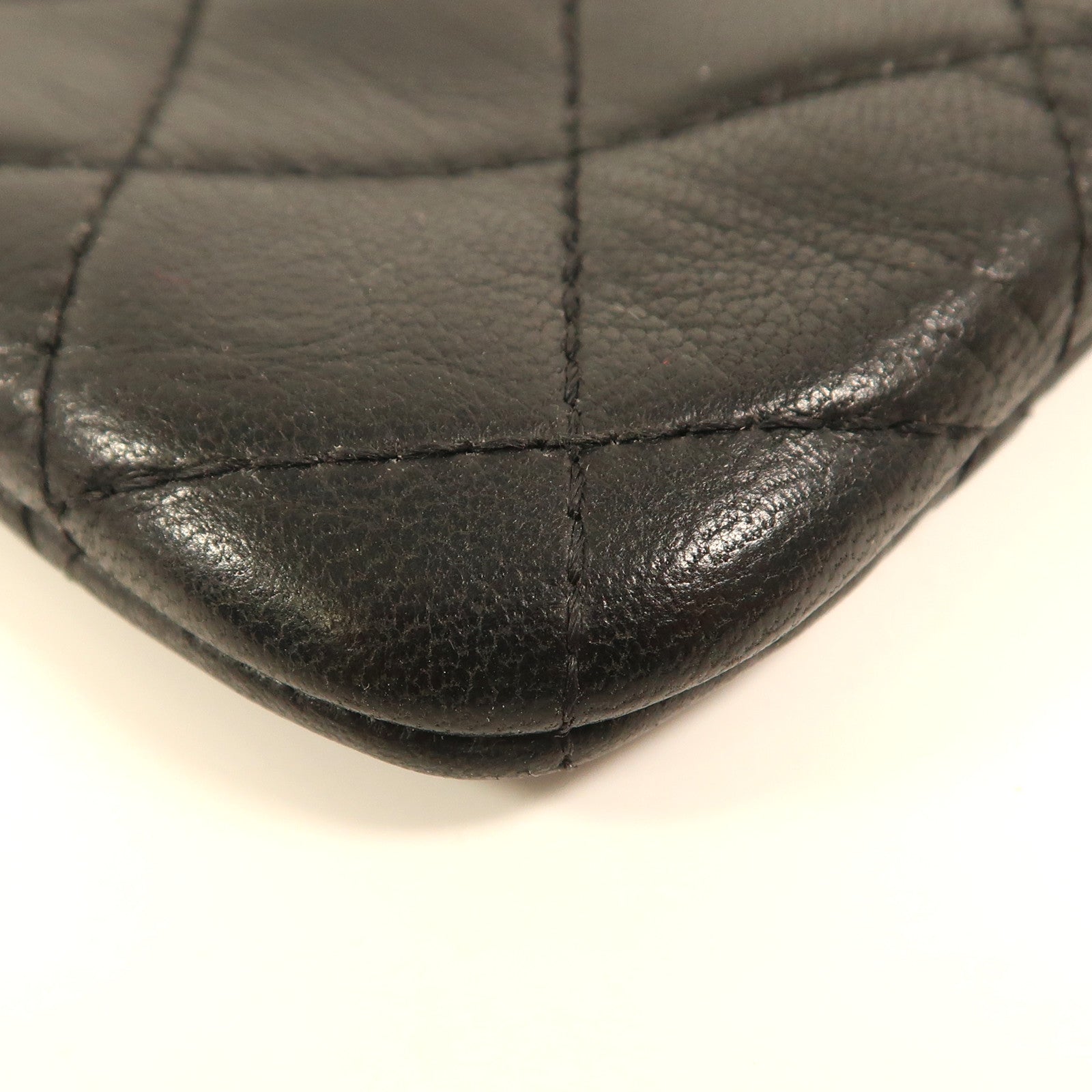 CHANEL 羊皮皮革Pouch金扣手拿包