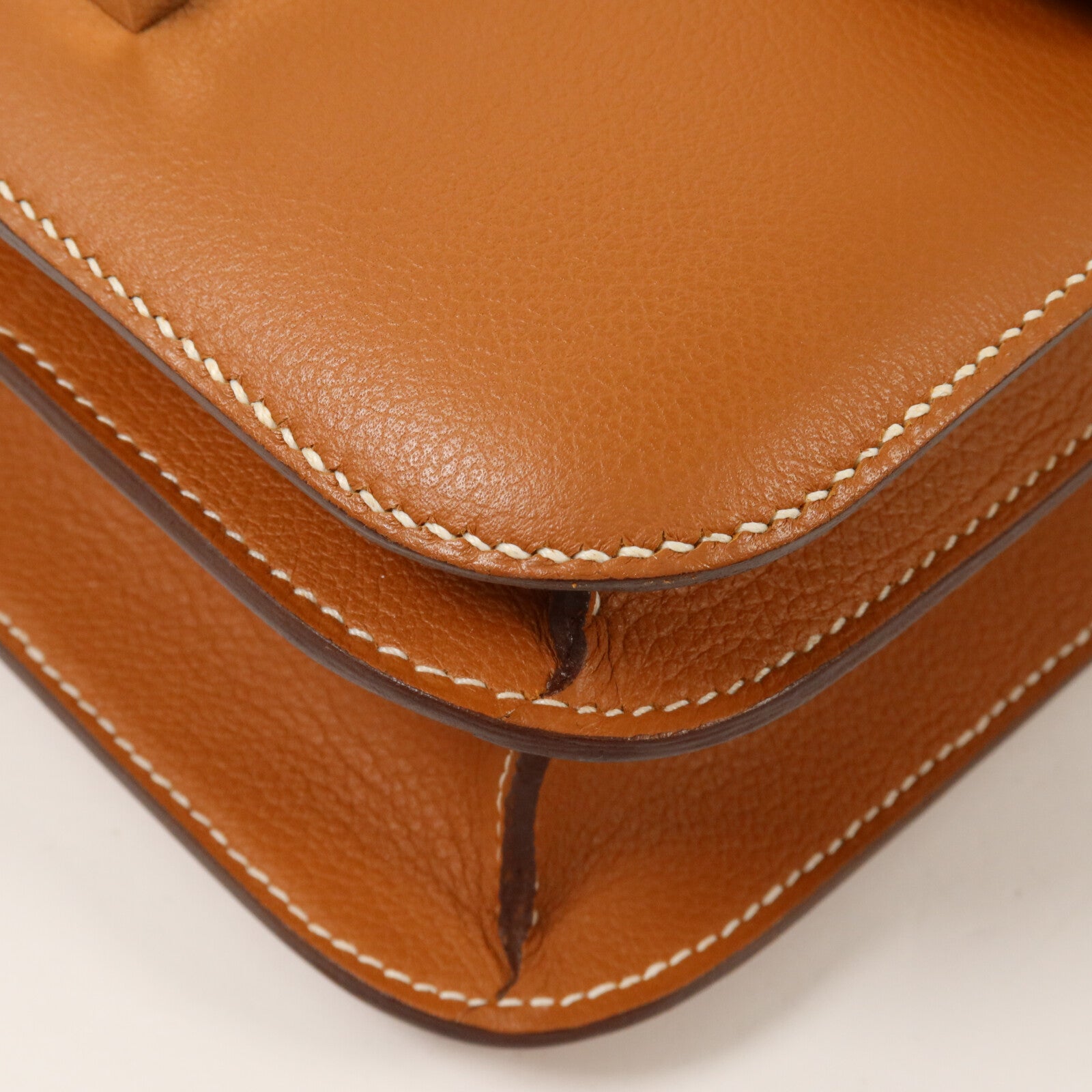 HERMES Evercolor皮革Constance 24肩背袋Gold