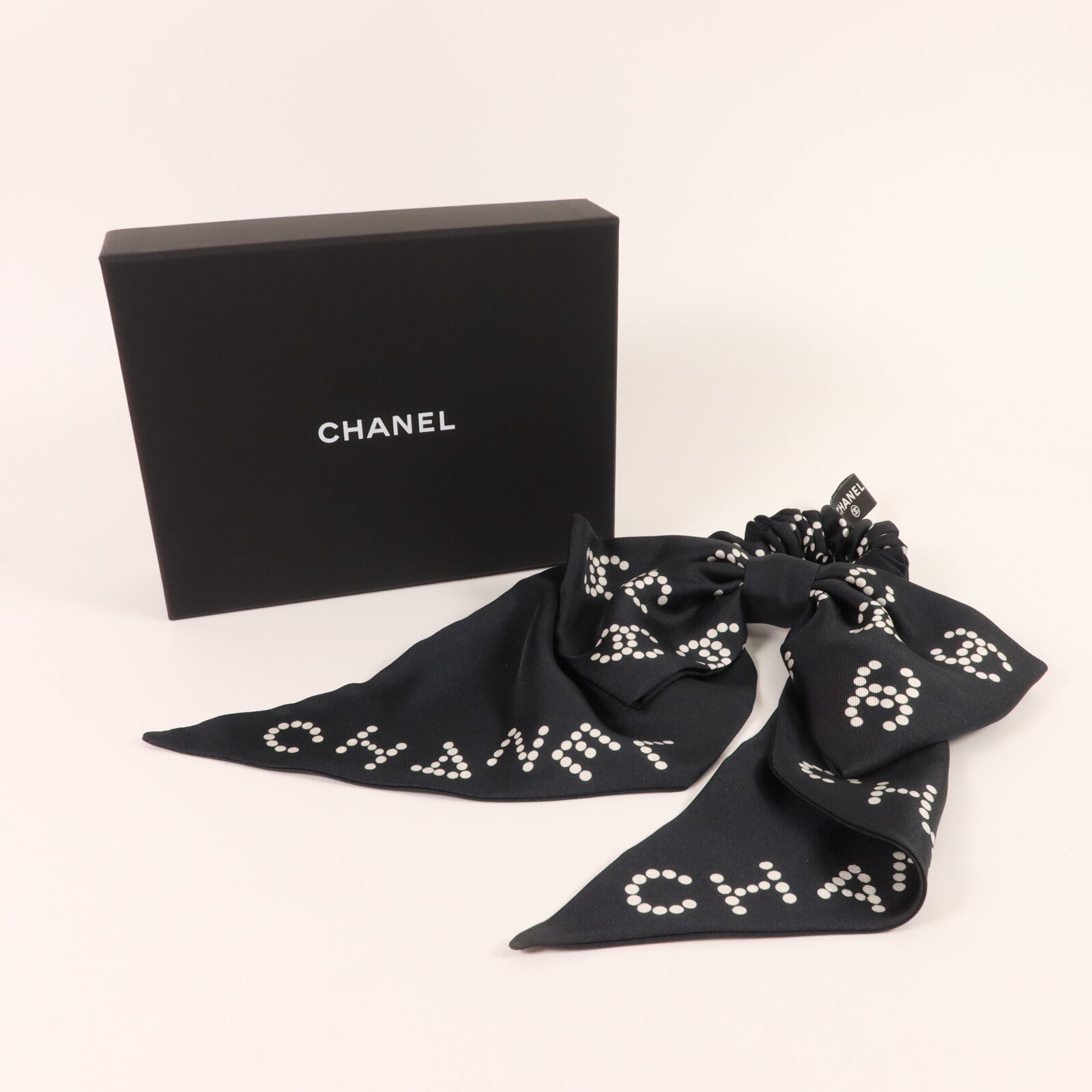 CHANEL 絲質Hair Bow發結