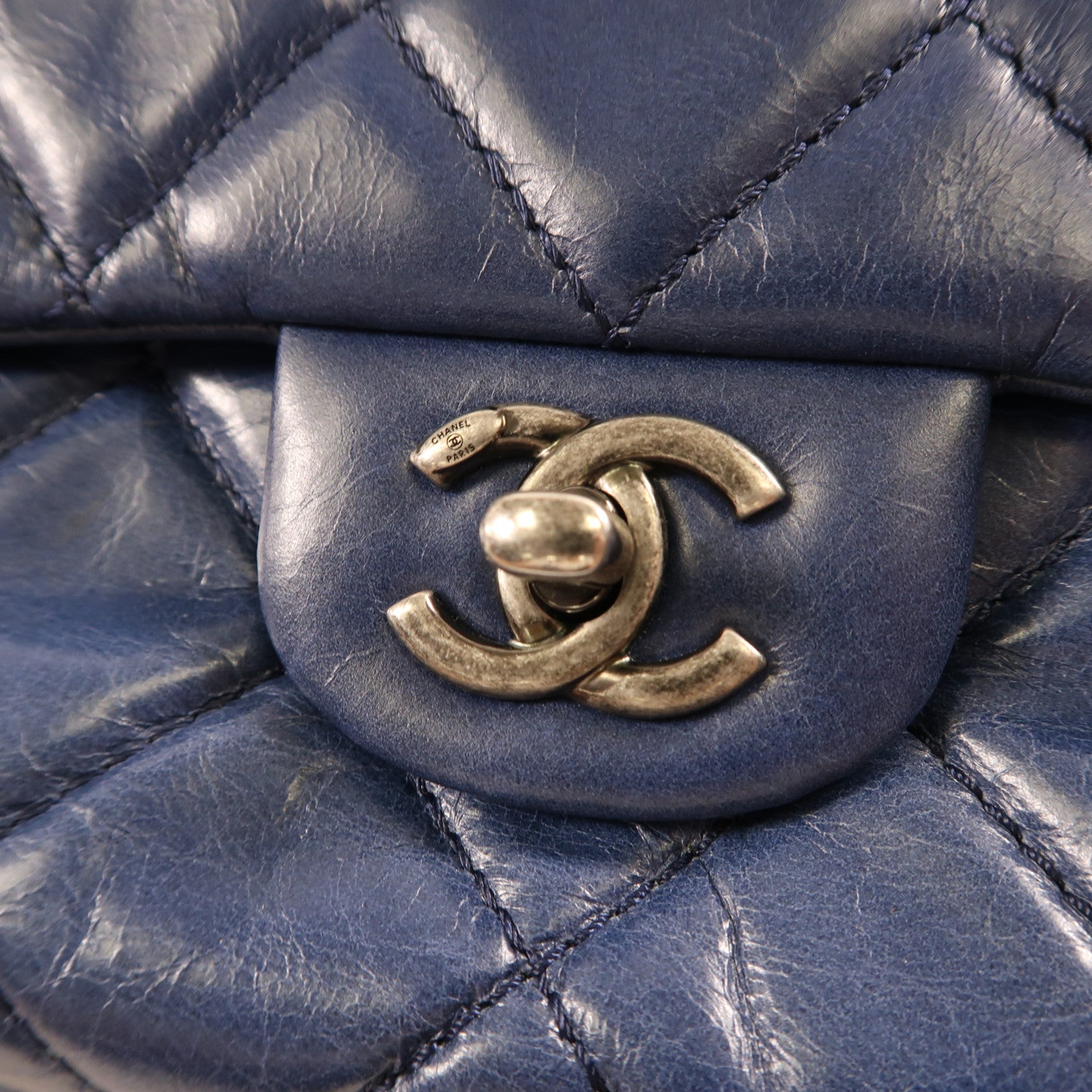 CHANEL 牛皮皮革Shoulder Bag銀扣鏈帶肩背袋