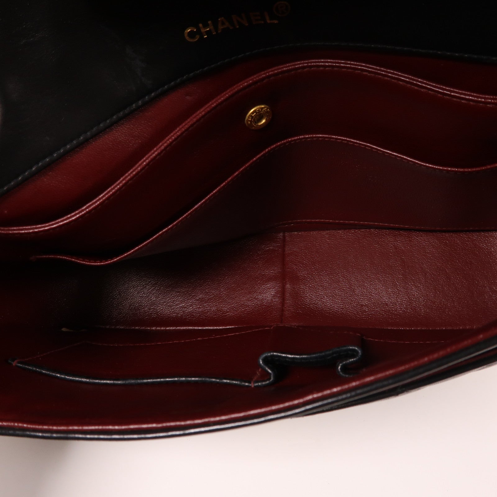 CHANEL 羊皮皮革Chain Shoulder金扣鏈帶肩背袋黑色