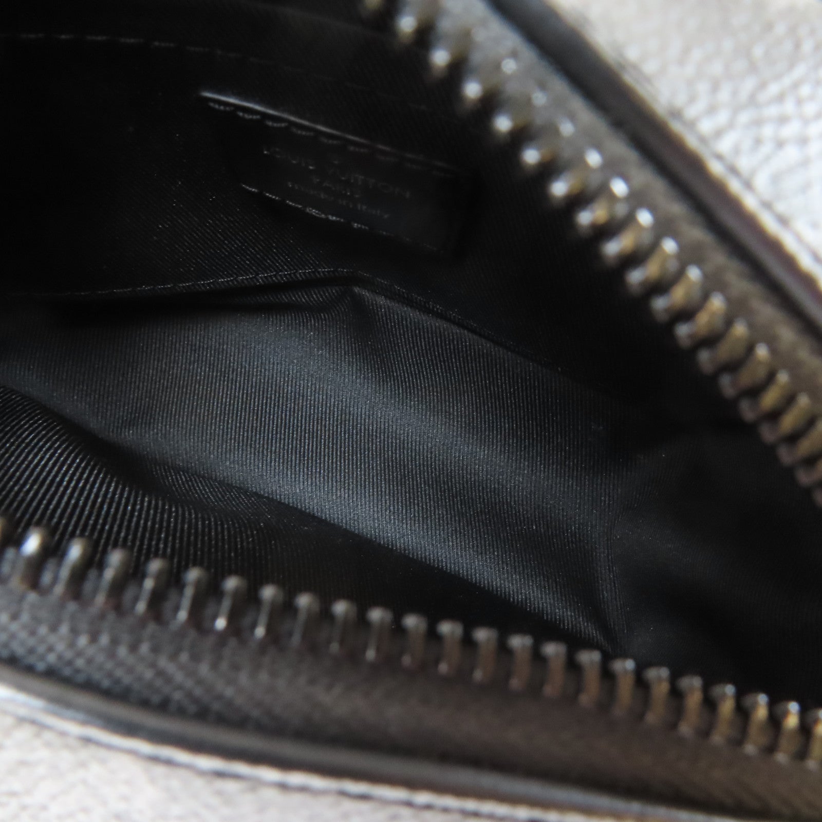 LOUIS VUITTON Monogram Eclipse Mini Soft Trunk肩背袋黑色