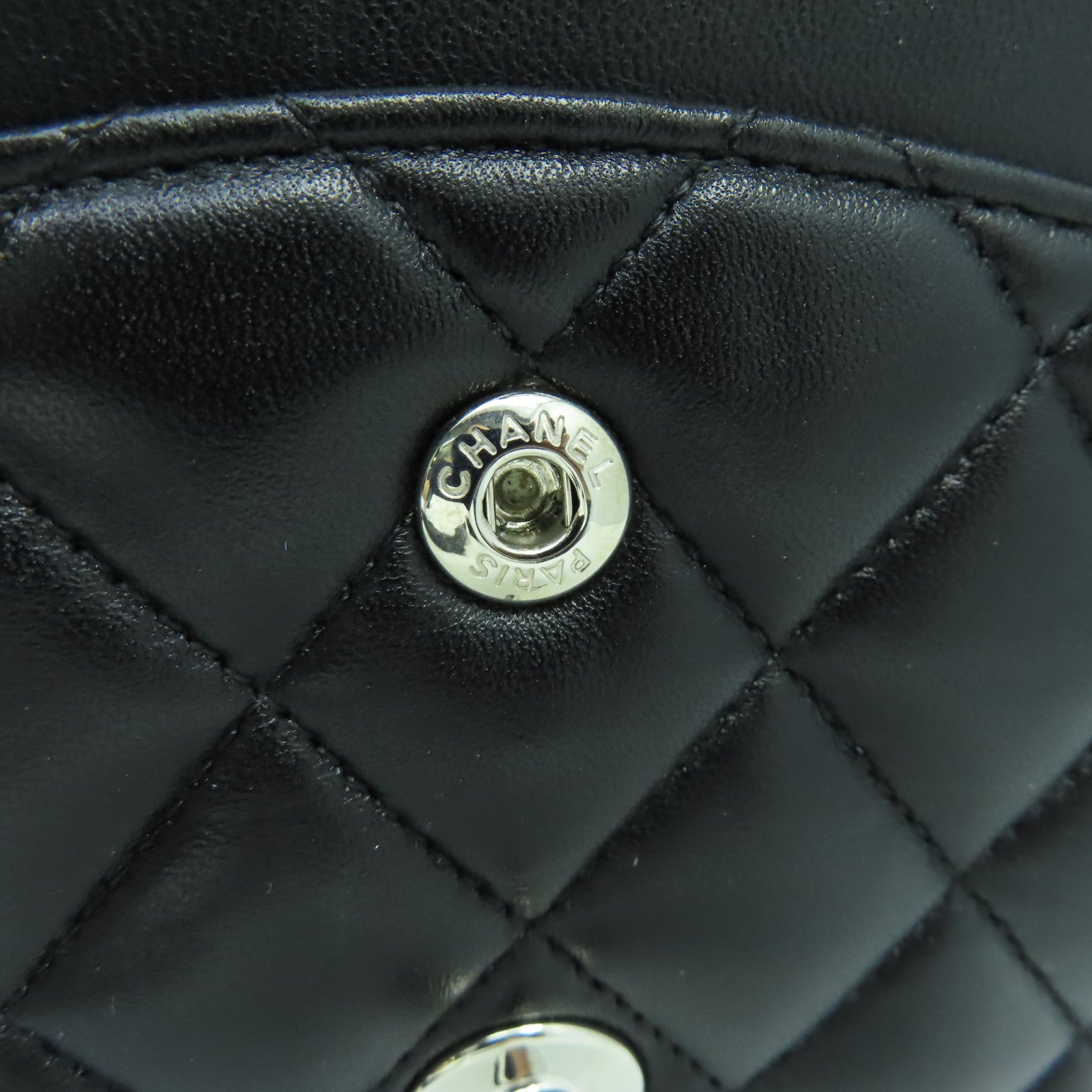 CHANEL 【清倉大減價】菱格羊皮皮革Classic 25銀扣鏈帶肩背袋黑色