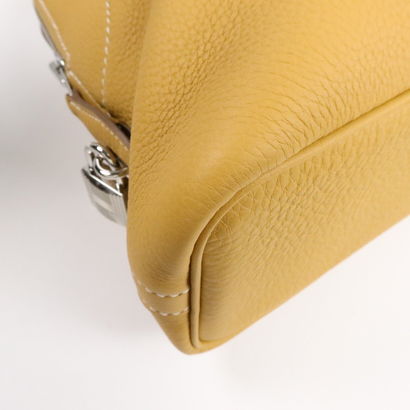 HERMES Togo皮革Bolide Messenger肩背袋Naturel Sable