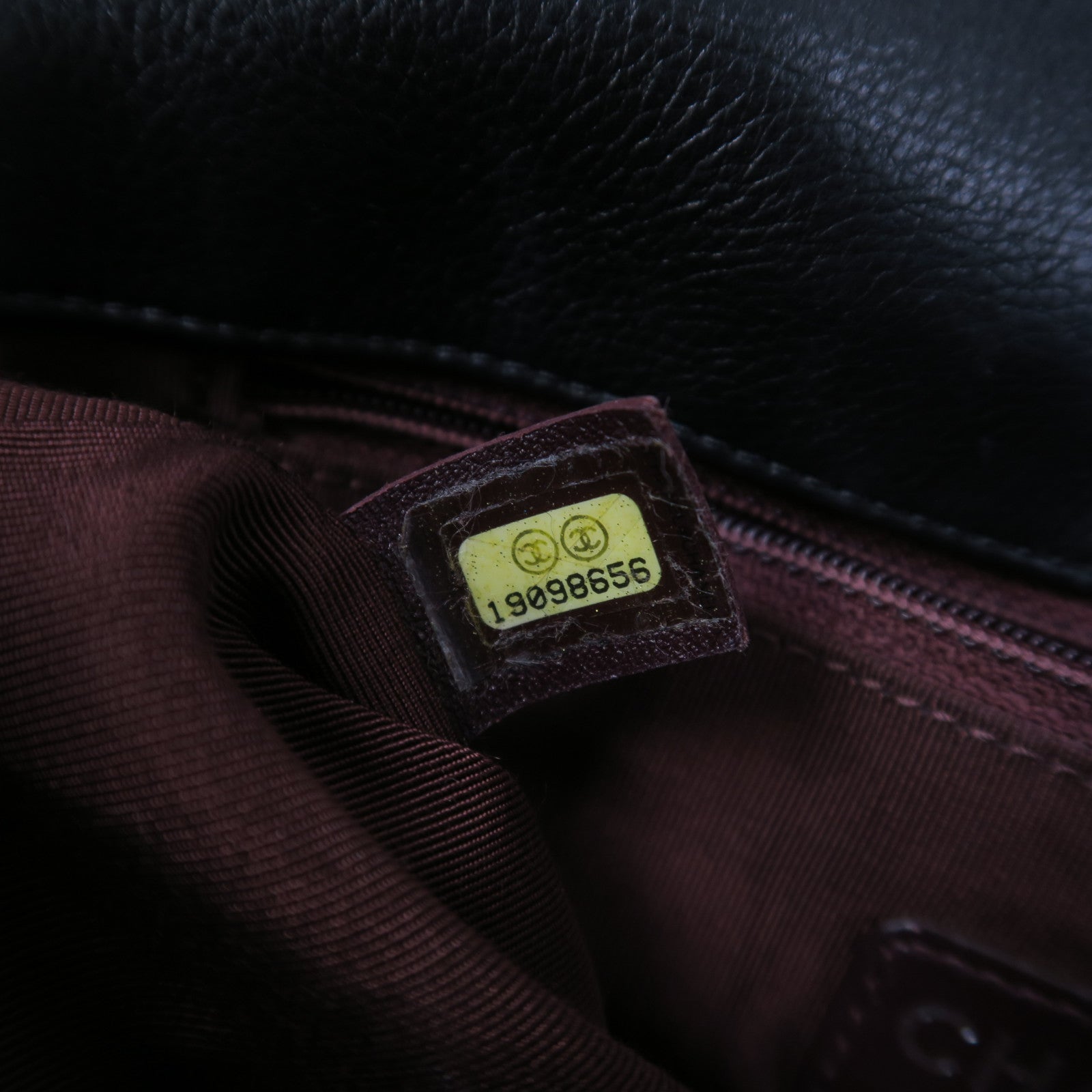 CHANEL 牛皮皮革Shoulder Bag鏈帶肩背袋黑色