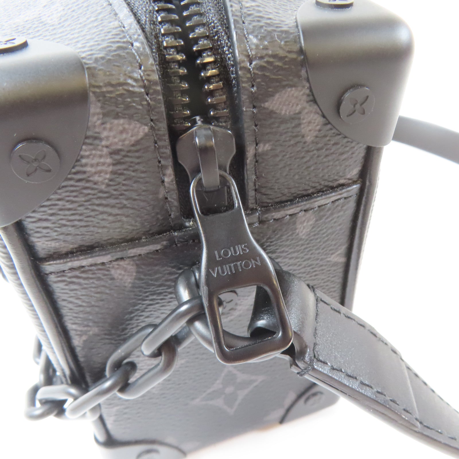 LOUIS VUITTON Monogram Eclipse Mini Soft Trunk肩背袋黑色