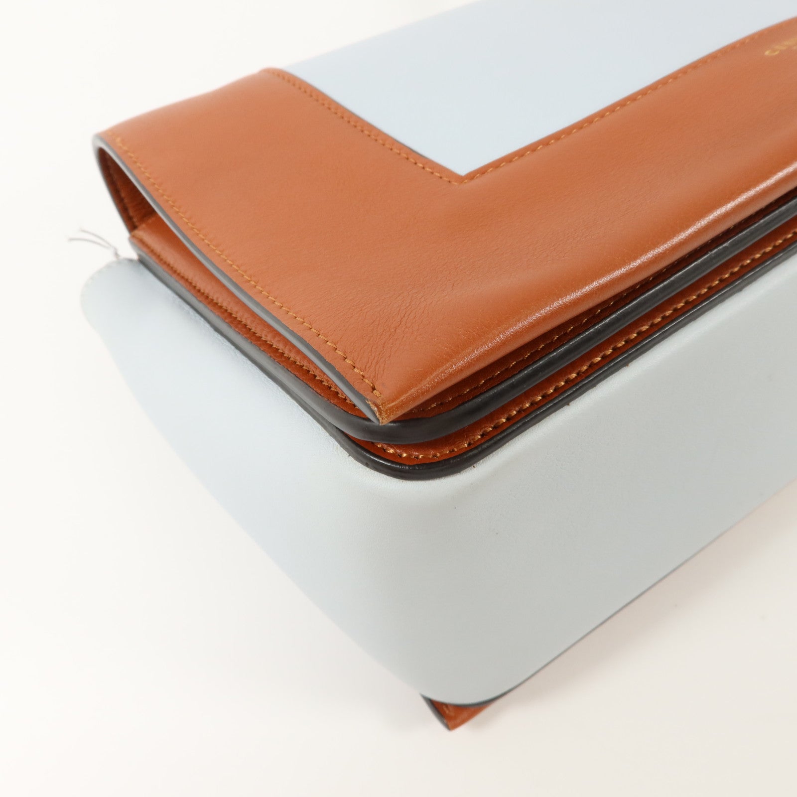 CELINE 牛皮皮革Frame Medium肩背袋