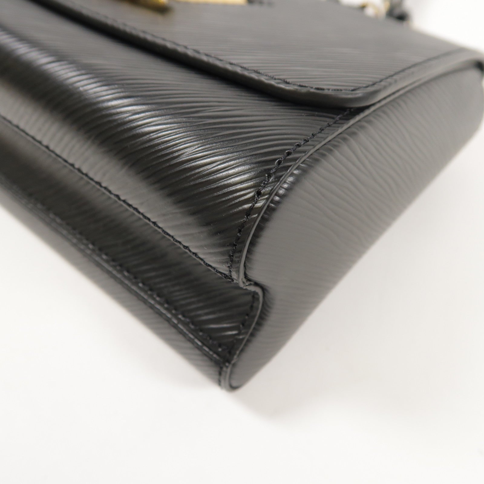 LOUIS VUITTON Epi Twisted MM金扣鏈帶手挽肩背兩用袋