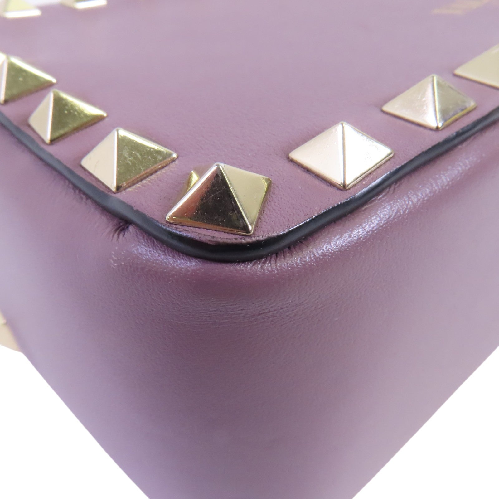 Valentino 牛皮皮革Rockstud Shoulder Bag金扣肩背袋