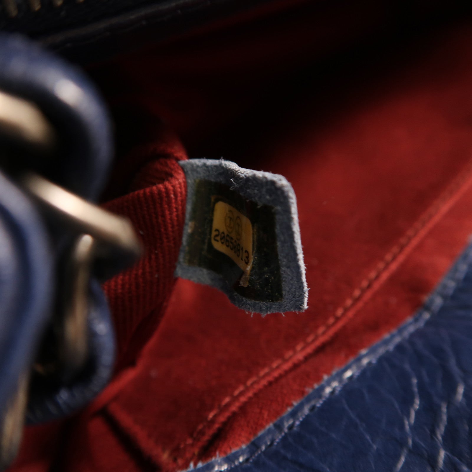 CHANEL 牛皮皮革Shoulder Bag銀扣鏈帶肩背袋