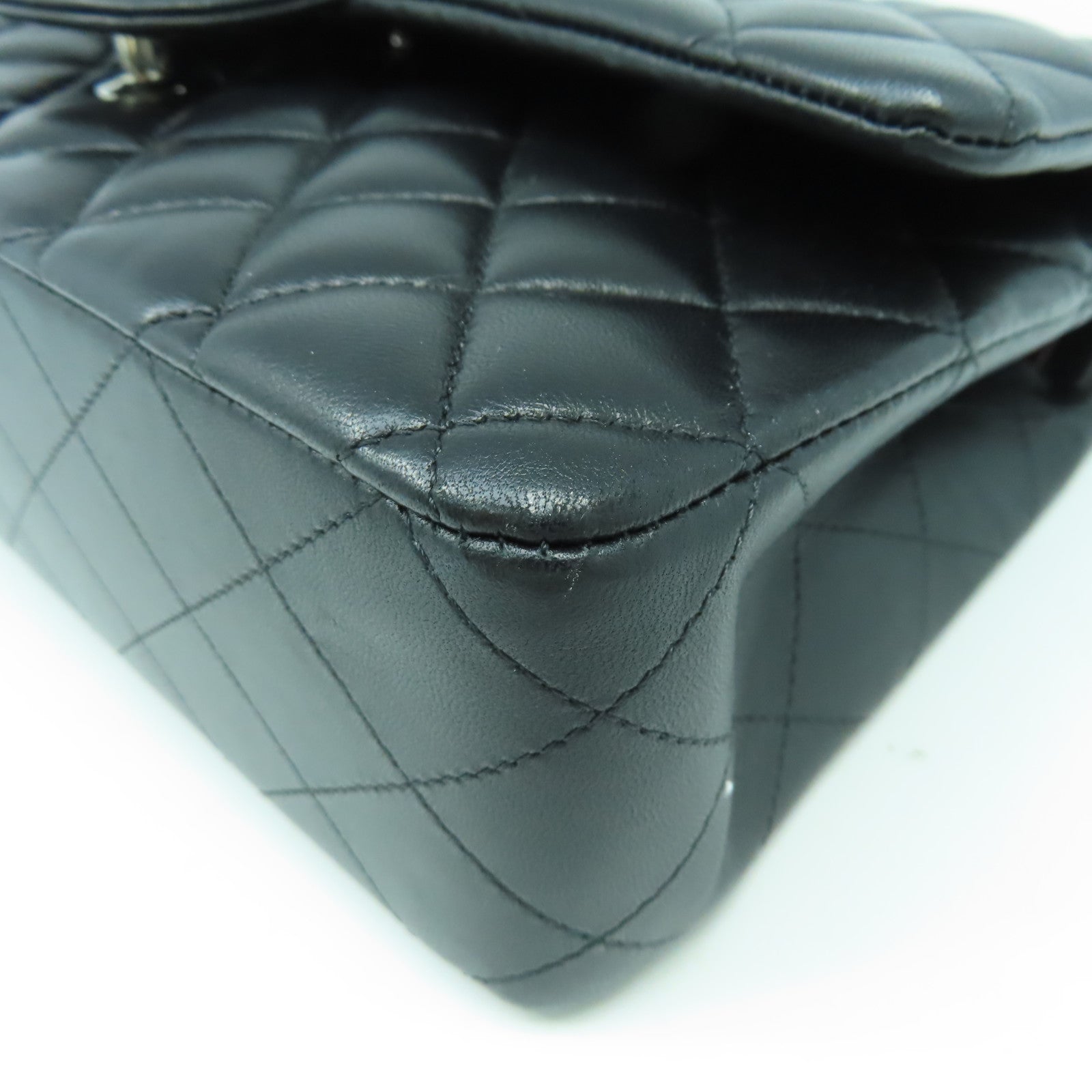 CHANEL 【清倉大減價】菱格羊皮皮革Classic 25銀扣鏈帶肩背袋黑色