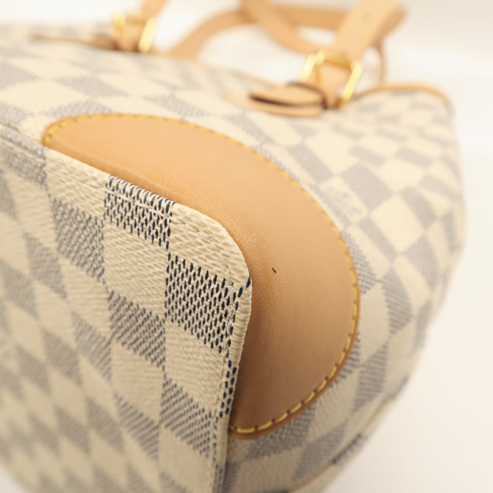 LOUIS VUITTON Damier Azur Hampstead MM金扣手挽袋白色