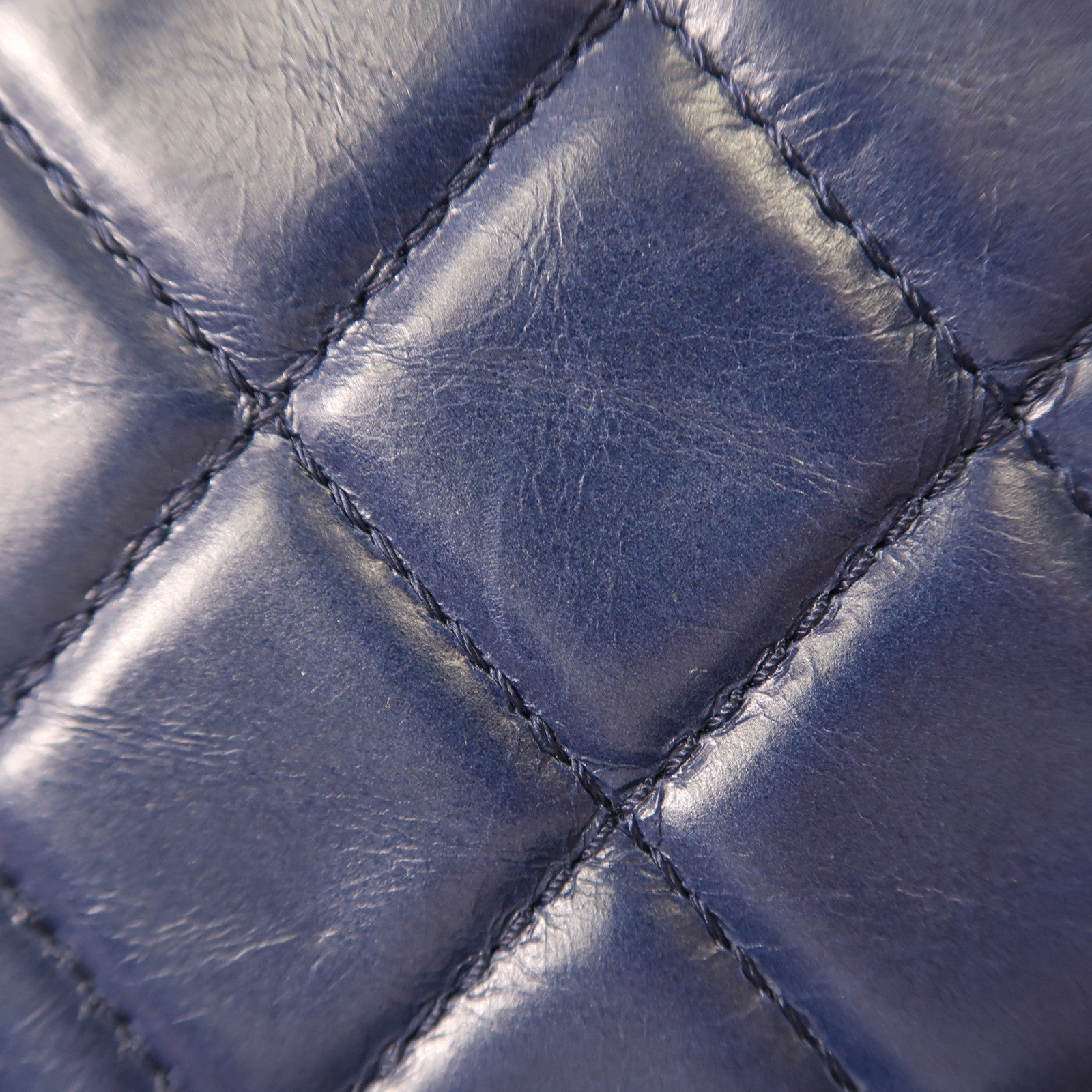 CHANEL 牛皮皮革Shoulder Bag銀扣鏈帶肩背袋