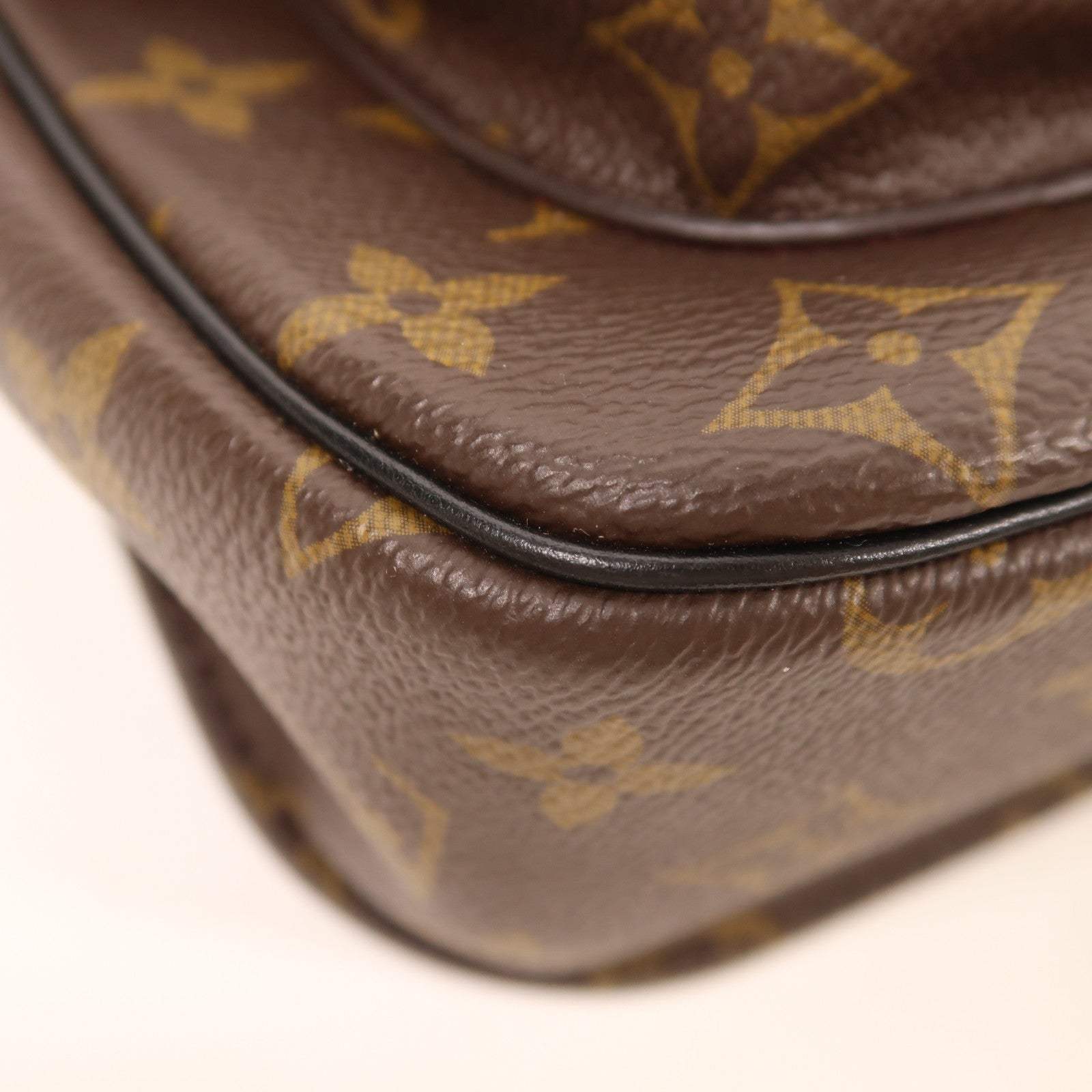 LOUIS VUITTON Monogram Passy金扣肩背袋棕色