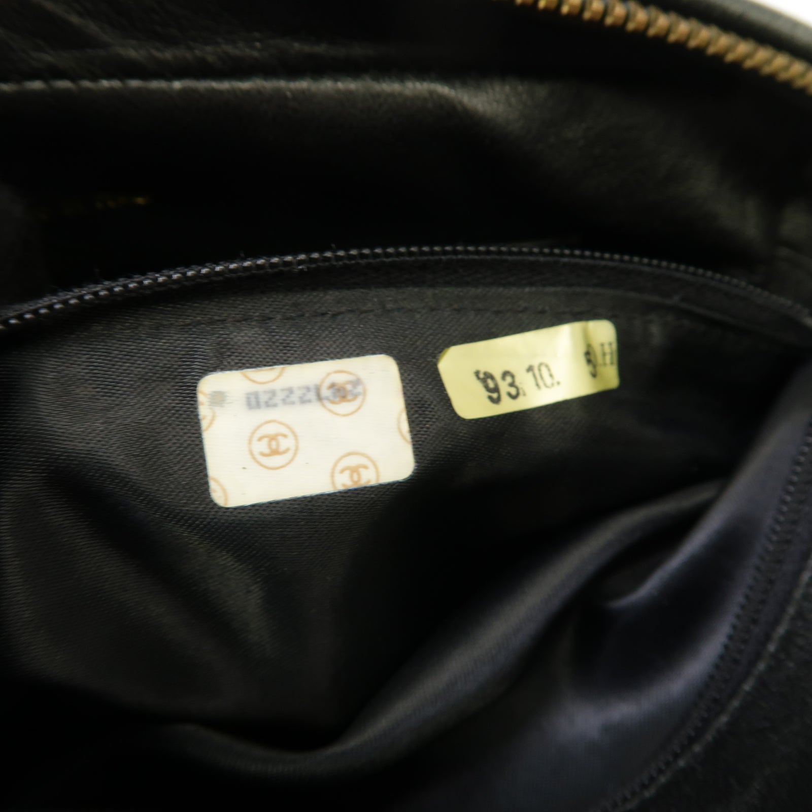 CHANEL 【激減優惠】Caviar皮革Vintage Tassel Camera Bag金扣鏈帶肩背袋黑色