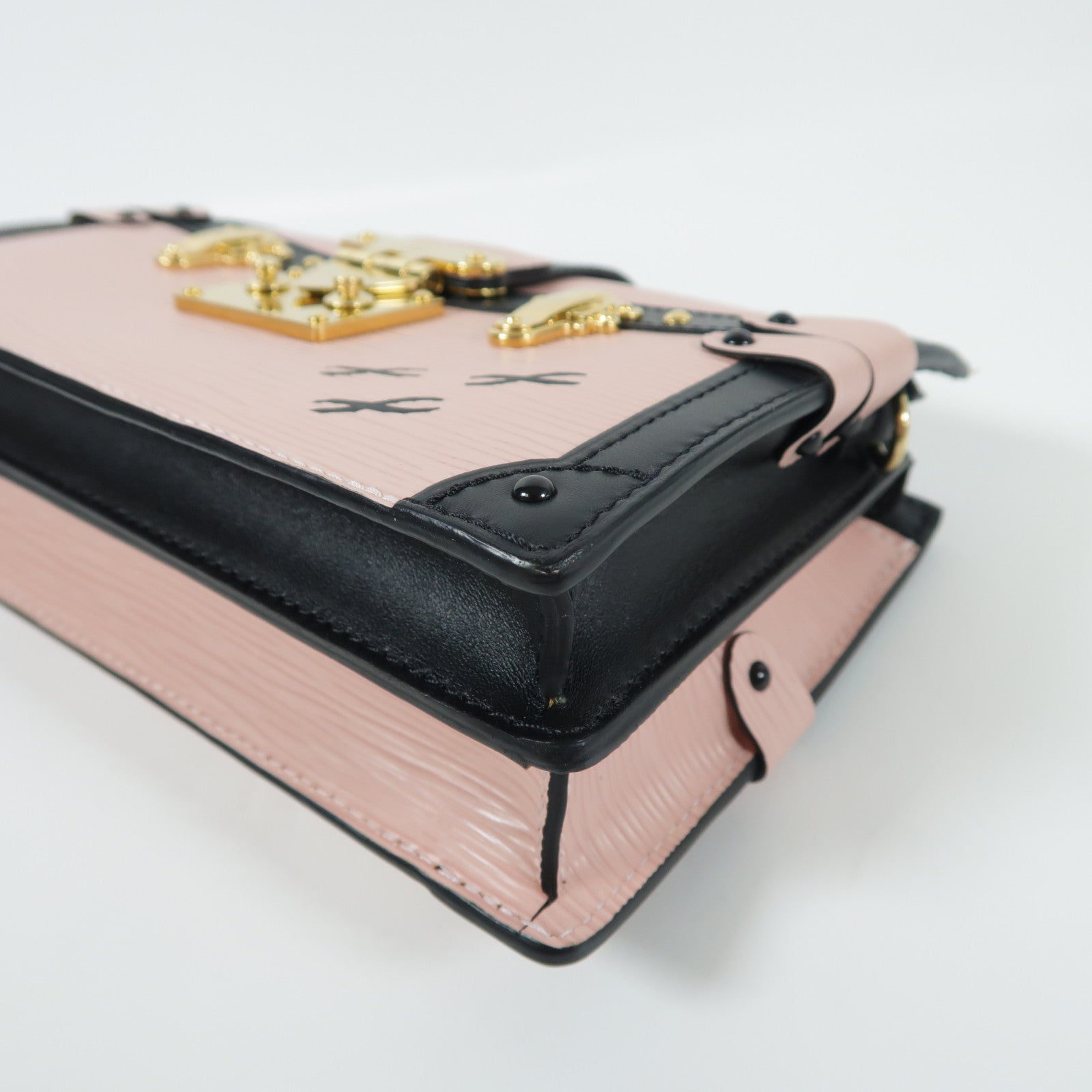 LOUIS VUITTON Epi Trunk Clutch金扣肩背袋