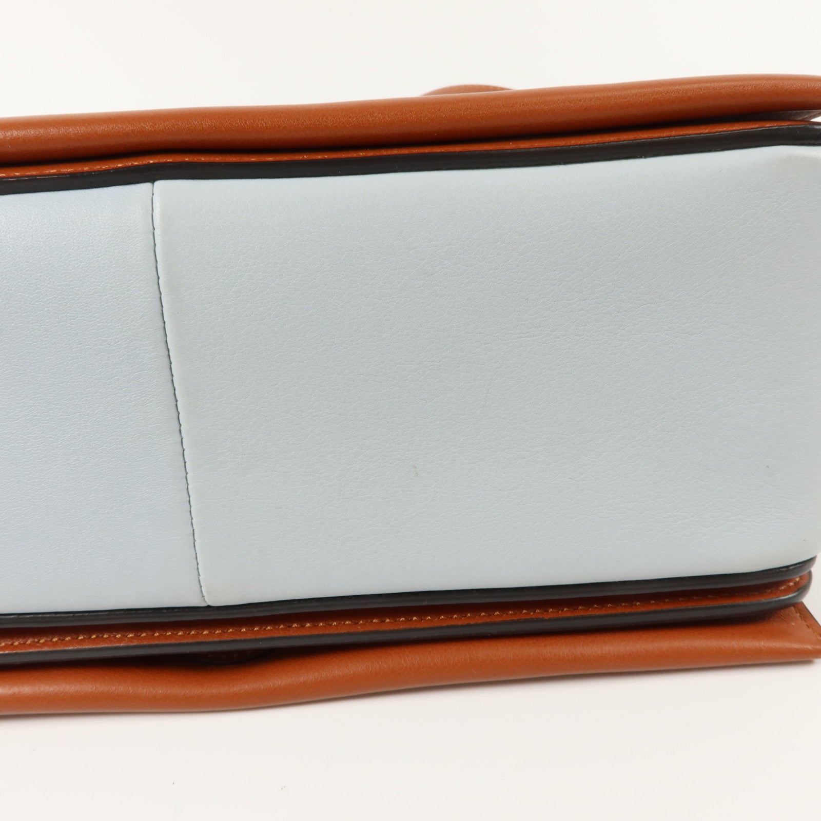 CELINE 牛皮皮革Frame Medium肩背袋