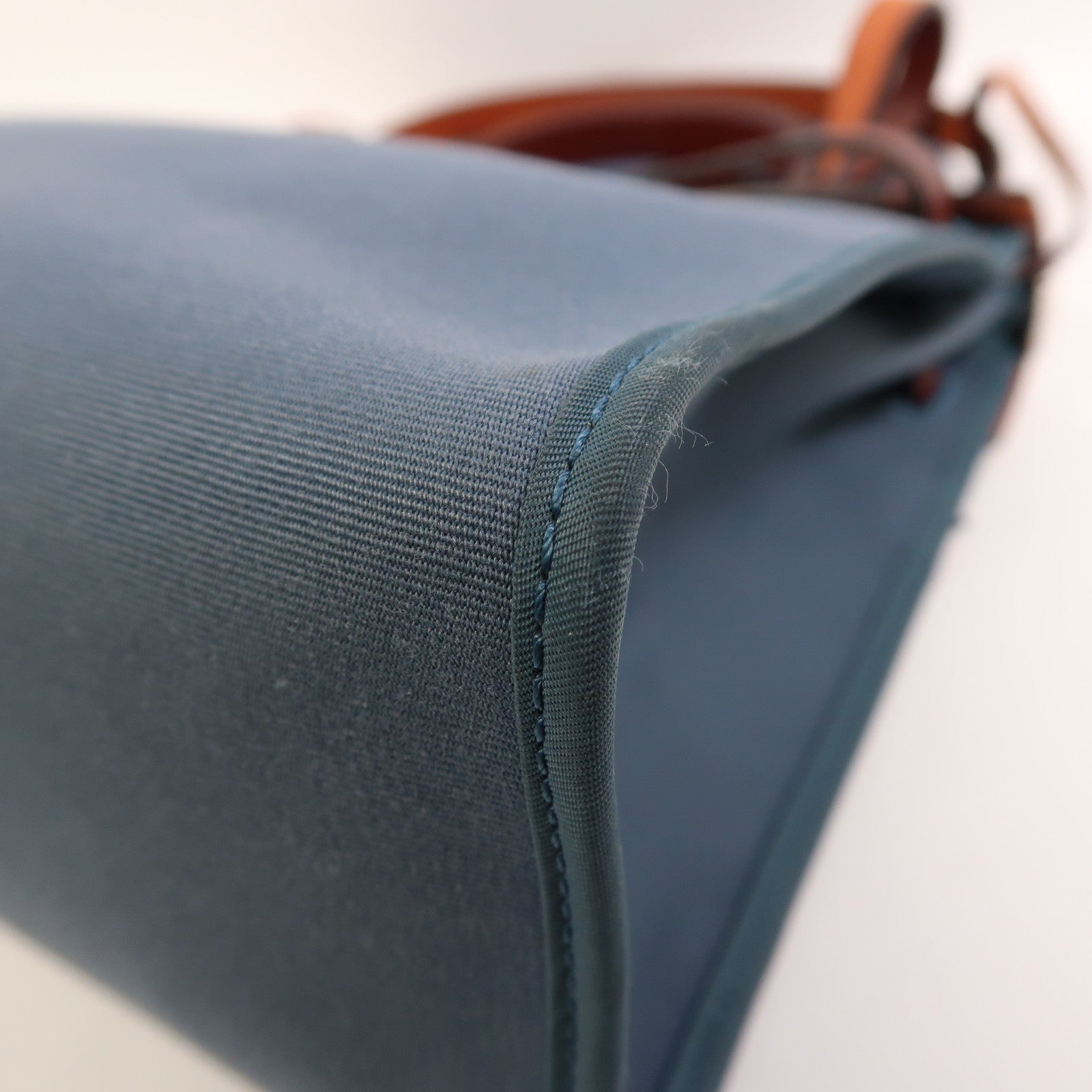 HERMES 帆布Herbag PM銀扣手挽肩背兩用袋Bleu Tempete/Rouge H
