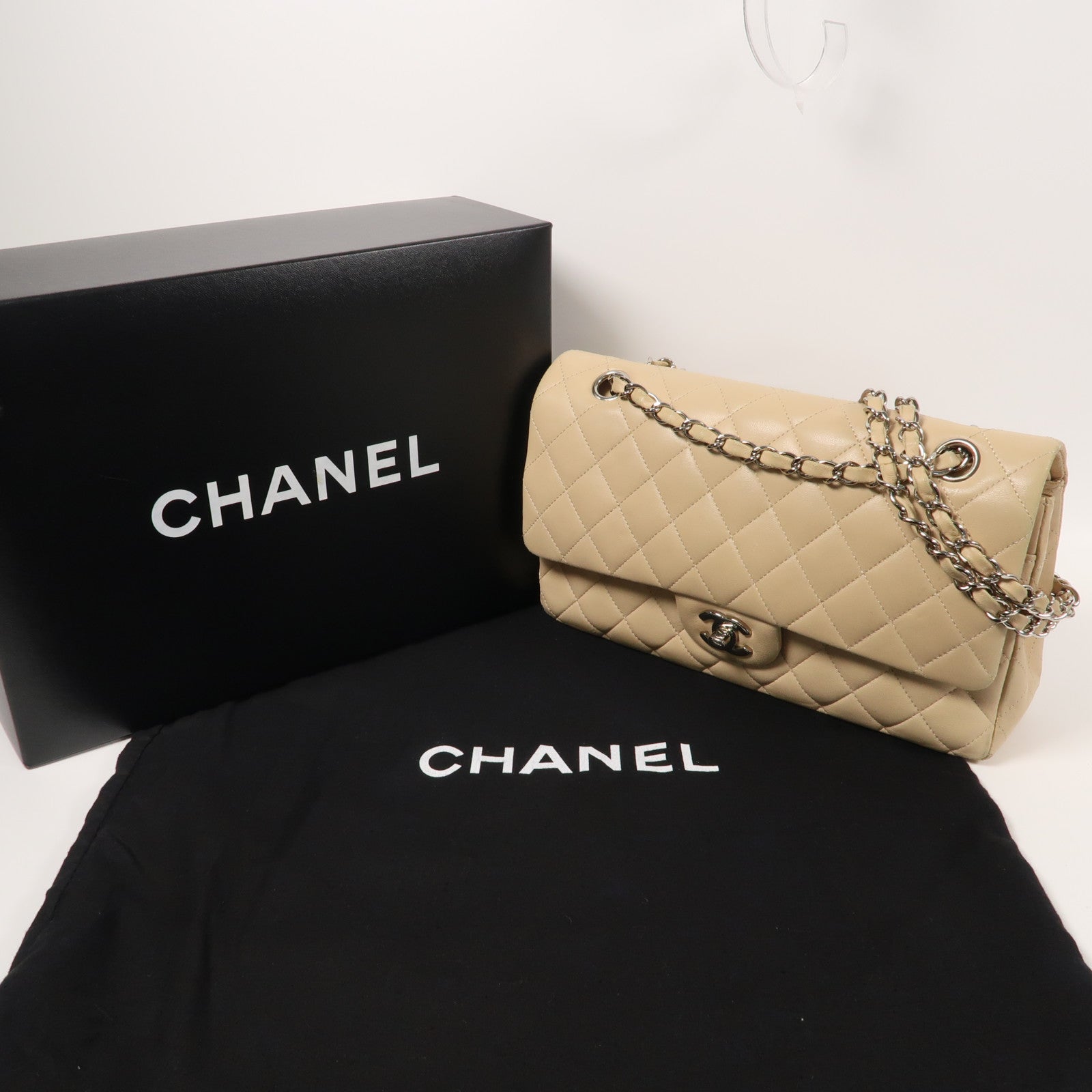 CHANEL 菱格羊皮皮革Chain Shoulder Bag銀扣鏈帶肩背袋米色