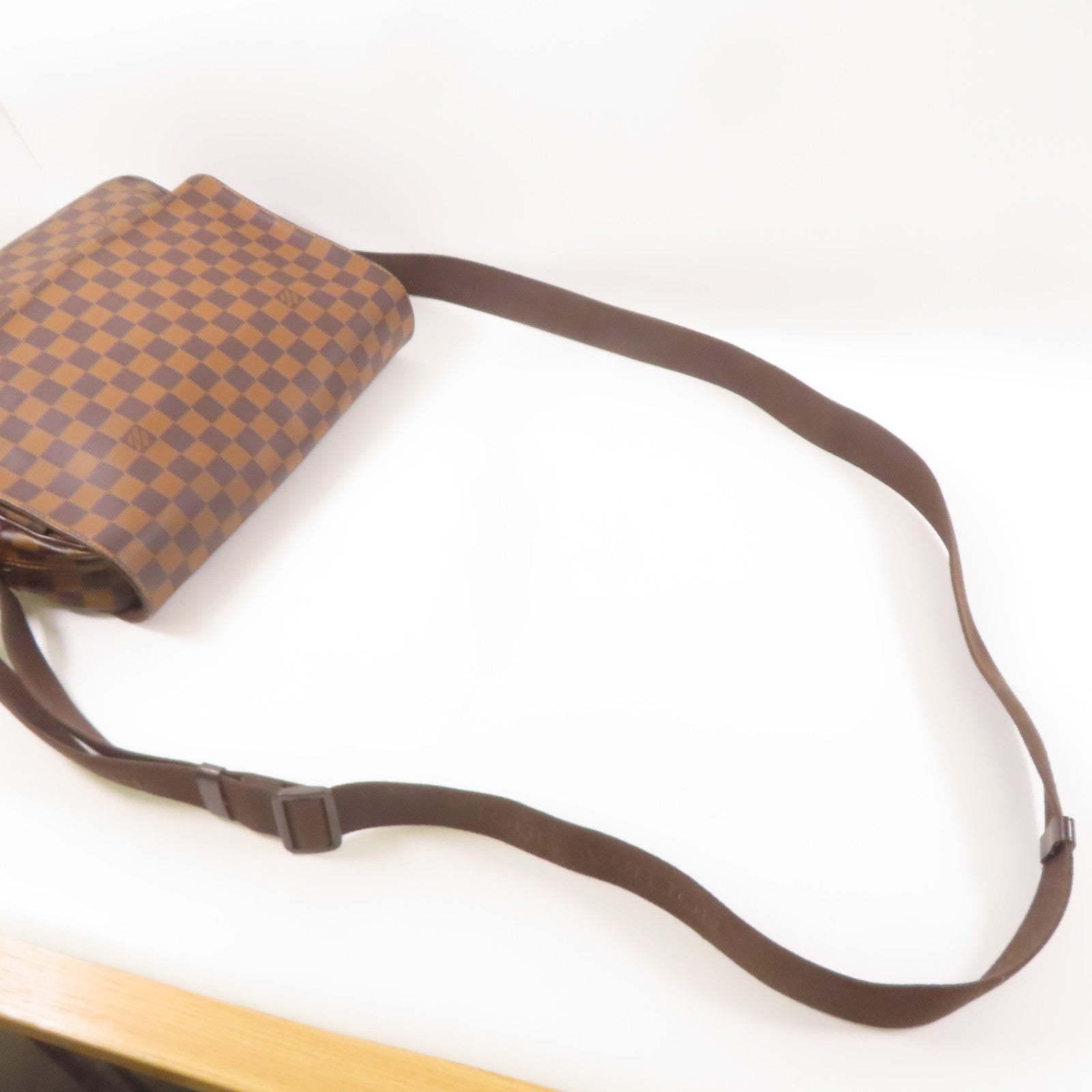 LOUIS VUITTON Damier Shelton MM金扣肩背袋棕色