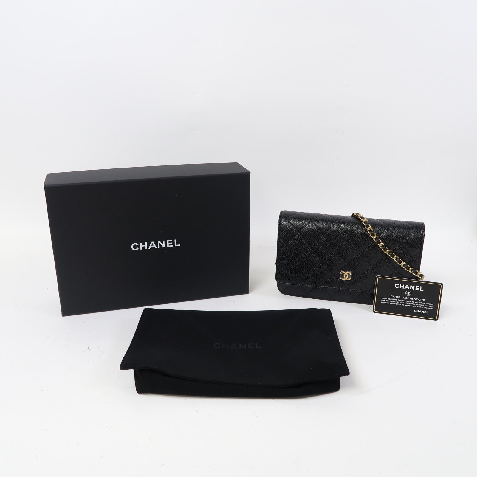 CHANEL 菱格Caviar皮革Wallet On Chain金扣鏈帶肩背袋黑色