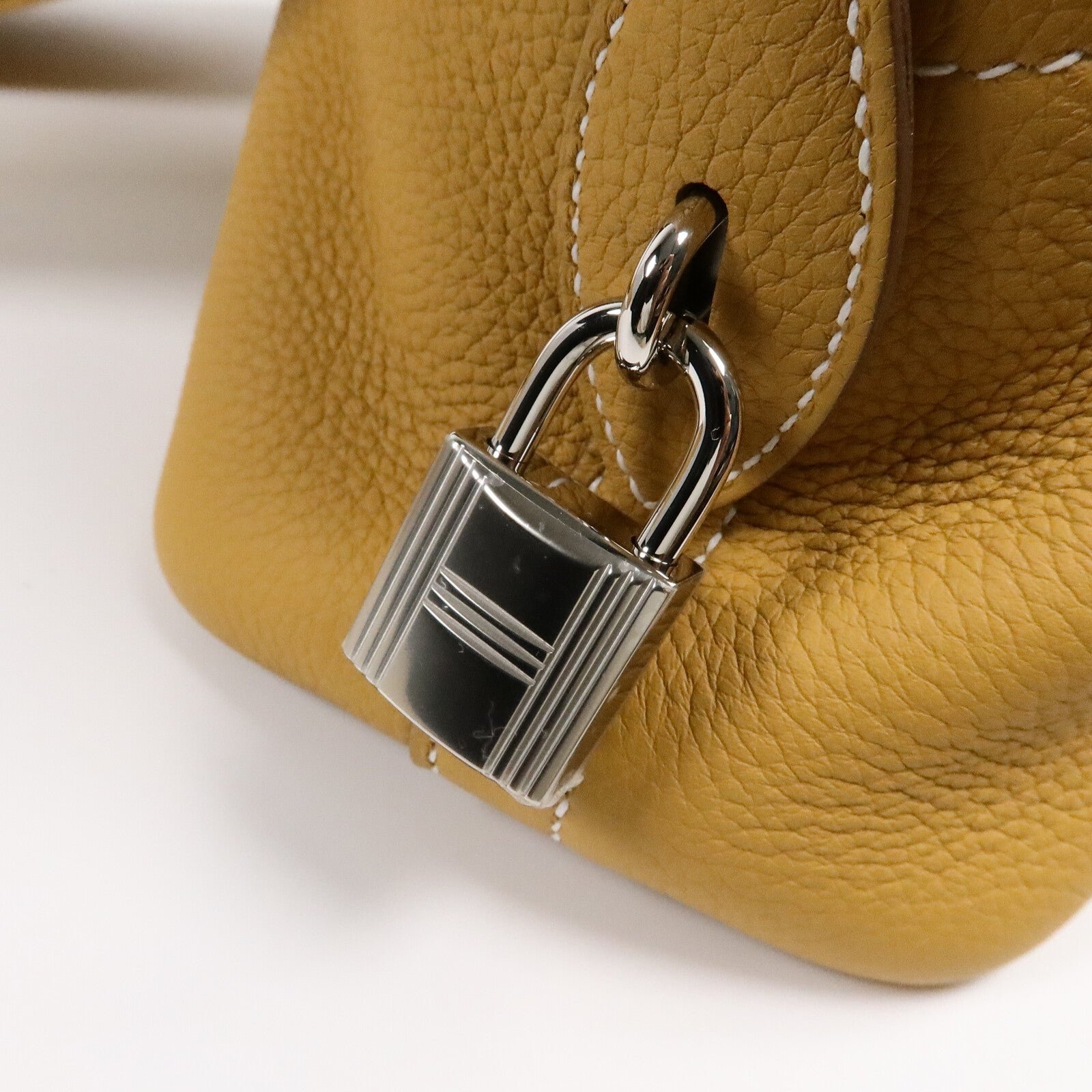 HERMES Togo皮革Bolide Messenger肩背袋Naturel Sable