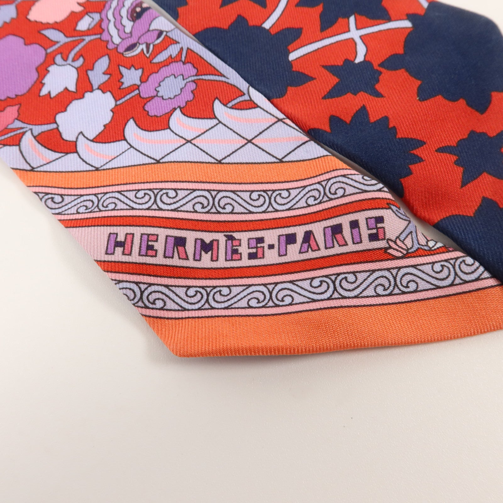 HERMES 絲質Twilly絲巾