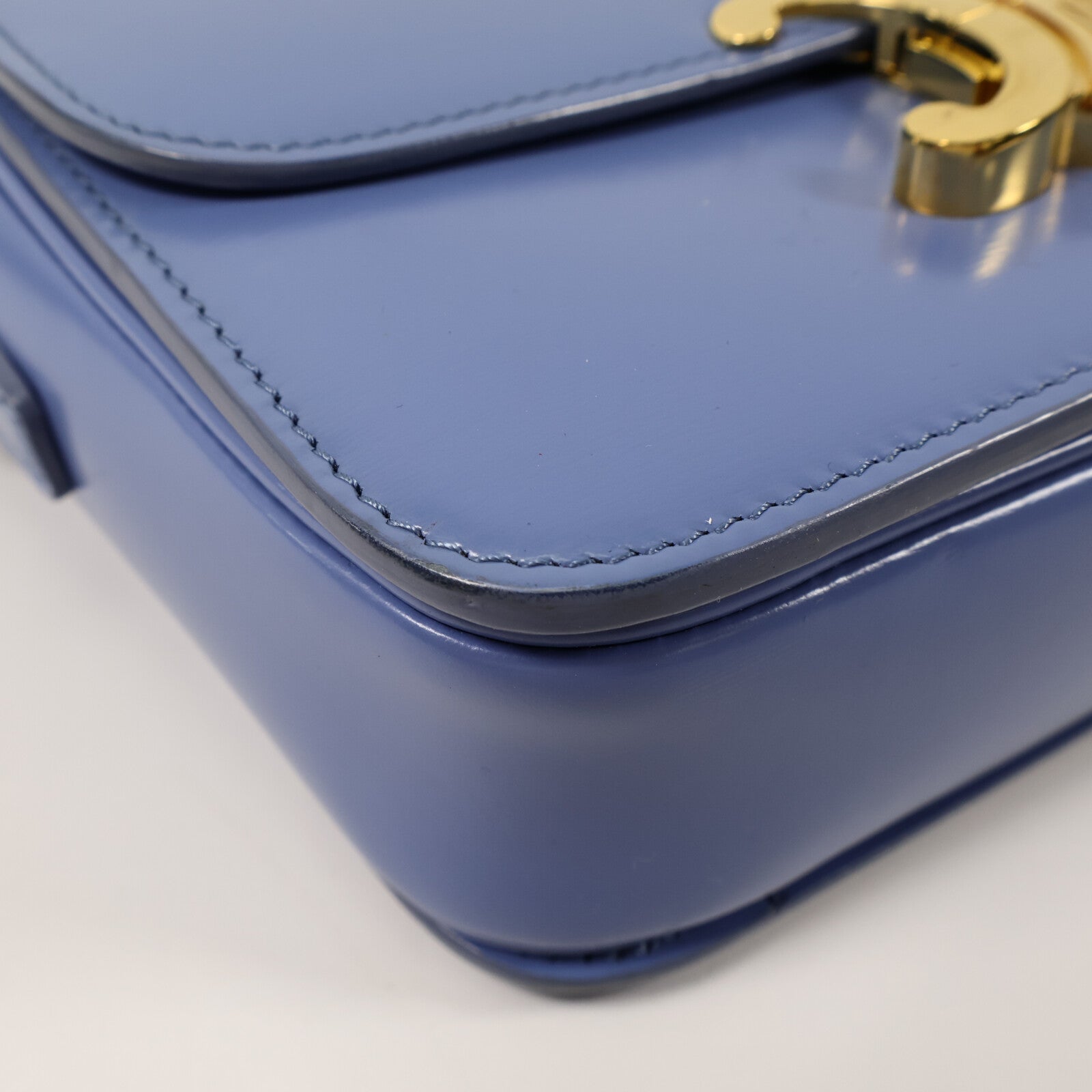 CELINE 牛皮皮革Teen Triomphe肩背袋