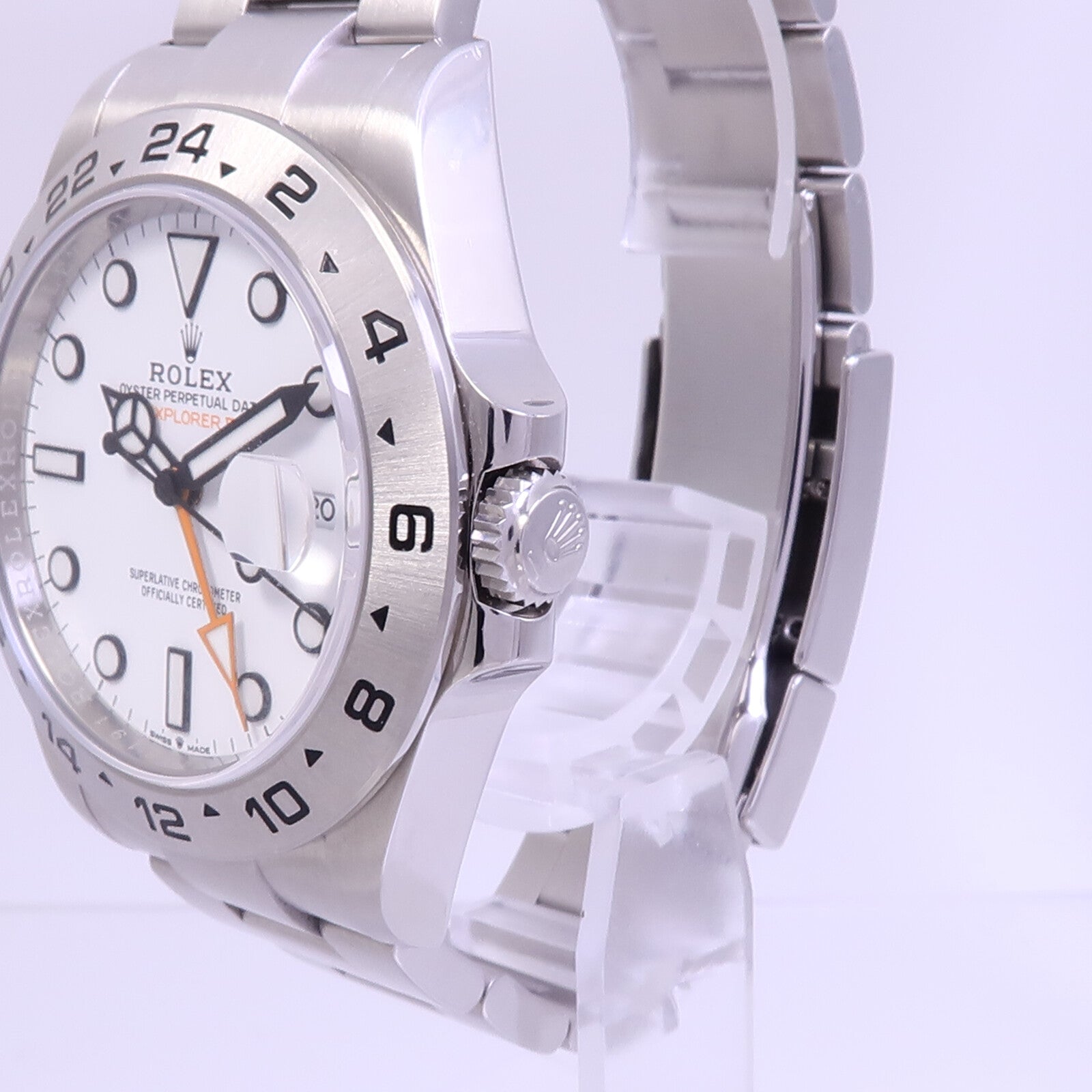 ROLEX Explorer II 226570