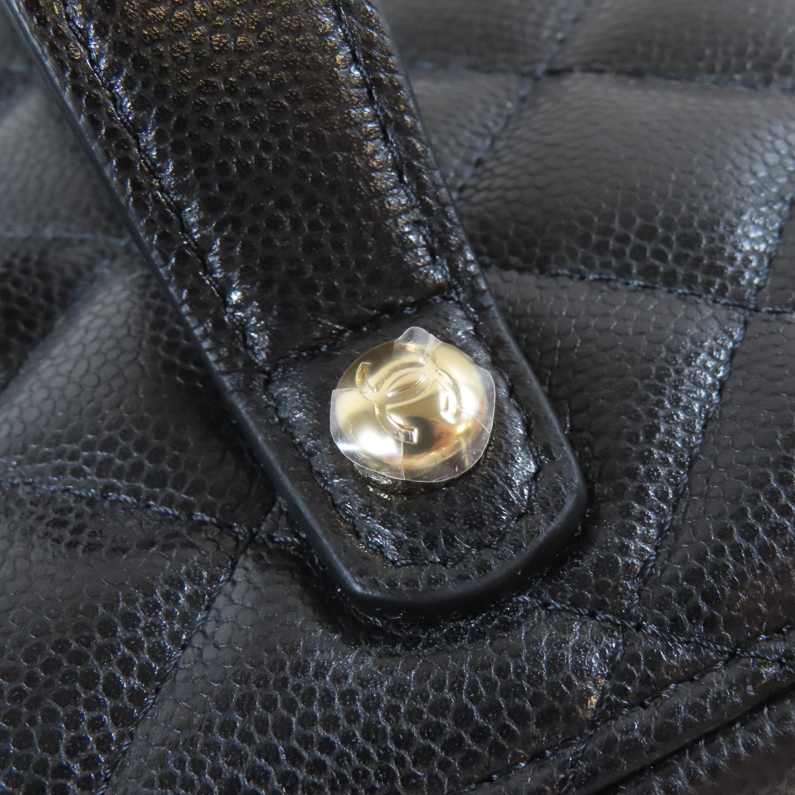 CHANEL 菱格Caviar皮革Vanity Pouch金扣手挽袋黑色